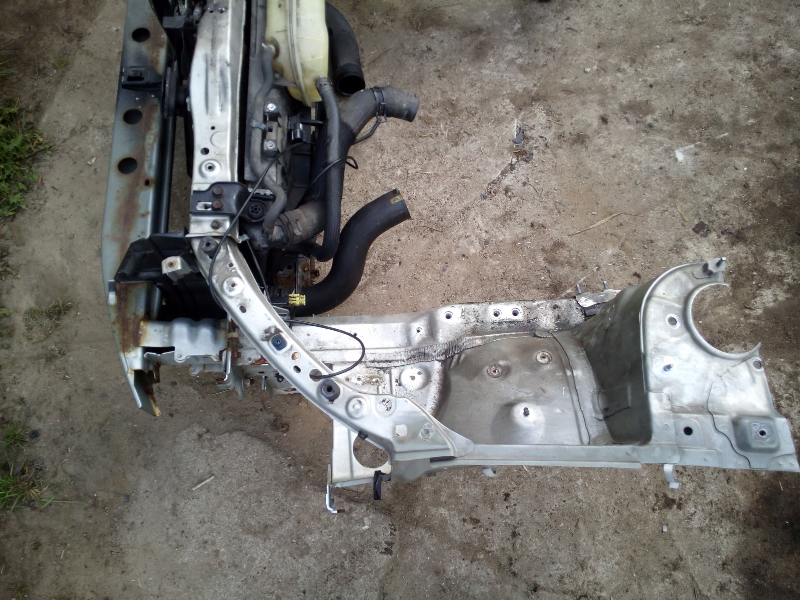Radiadores Ancestor para Toyota Avensis T25 06-08 2.0 126 usado 2