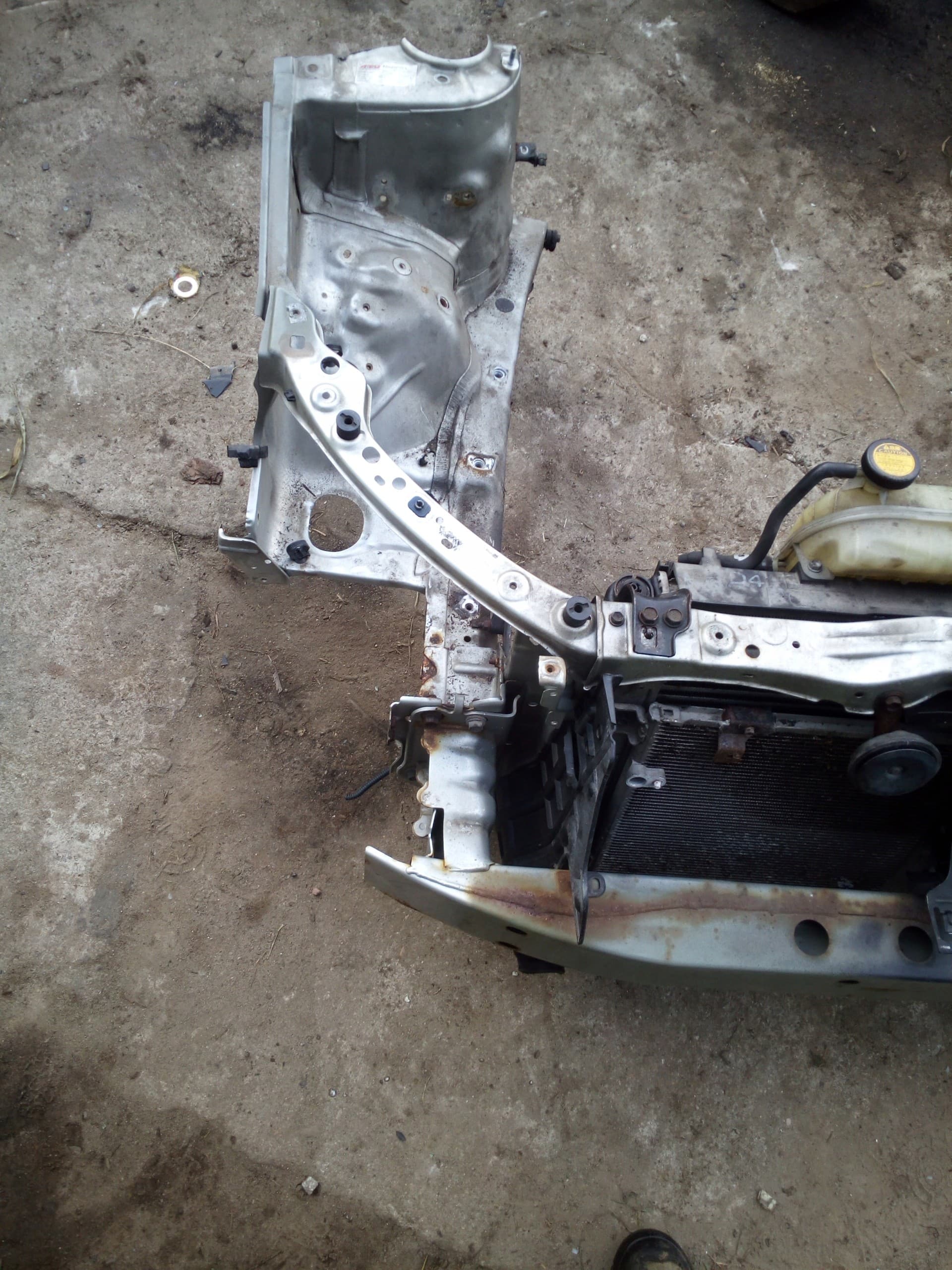 Radiadores Ancestor para Toyota Avensis T25 06-08 2.0 126 usado 4