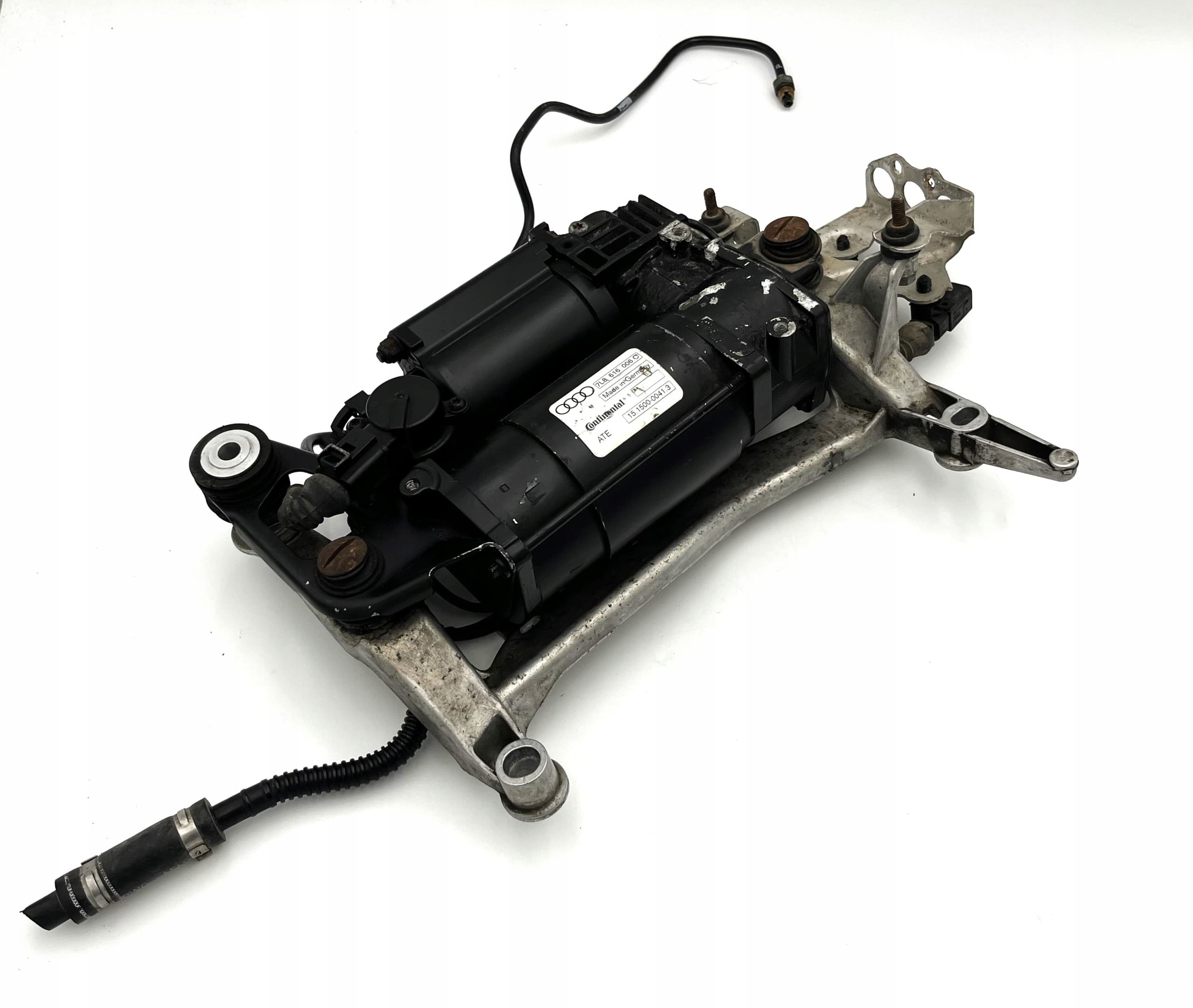 Compresor de Suspensión para Audi Q7 7L8616006C usado