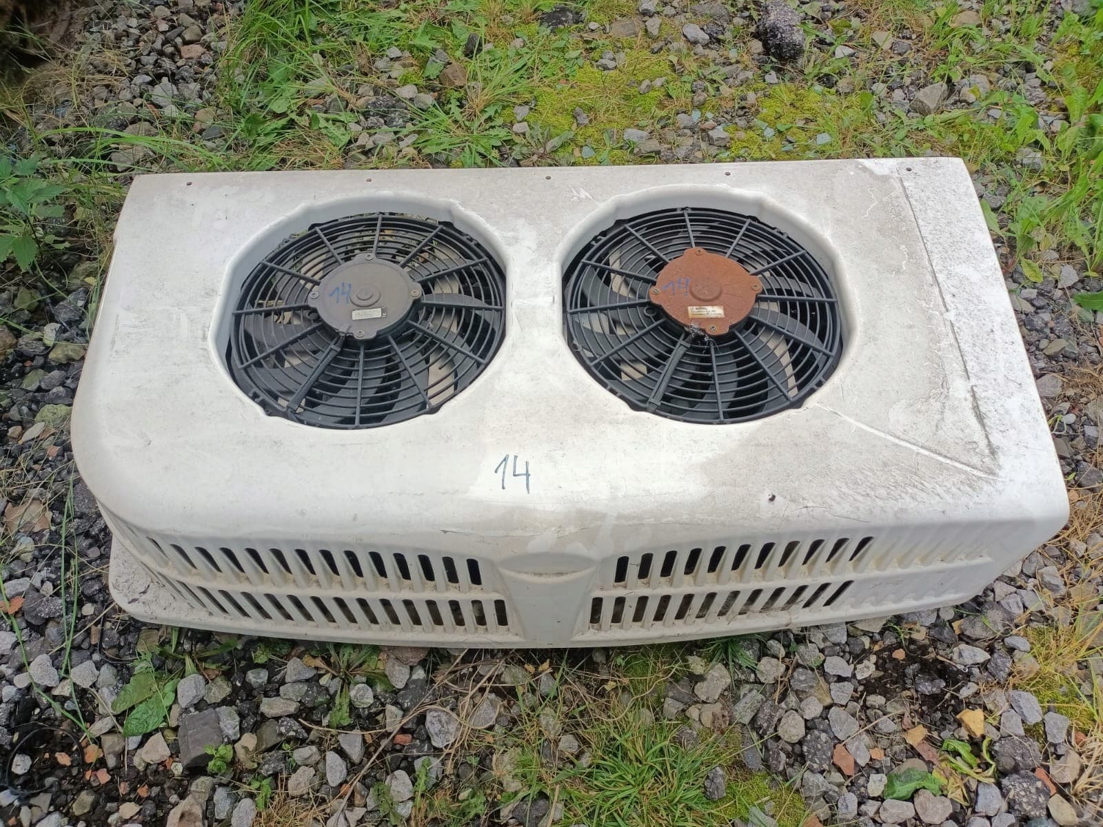 Unidad de Refrigeración Relec Froid TR32 NR 14 usado 3