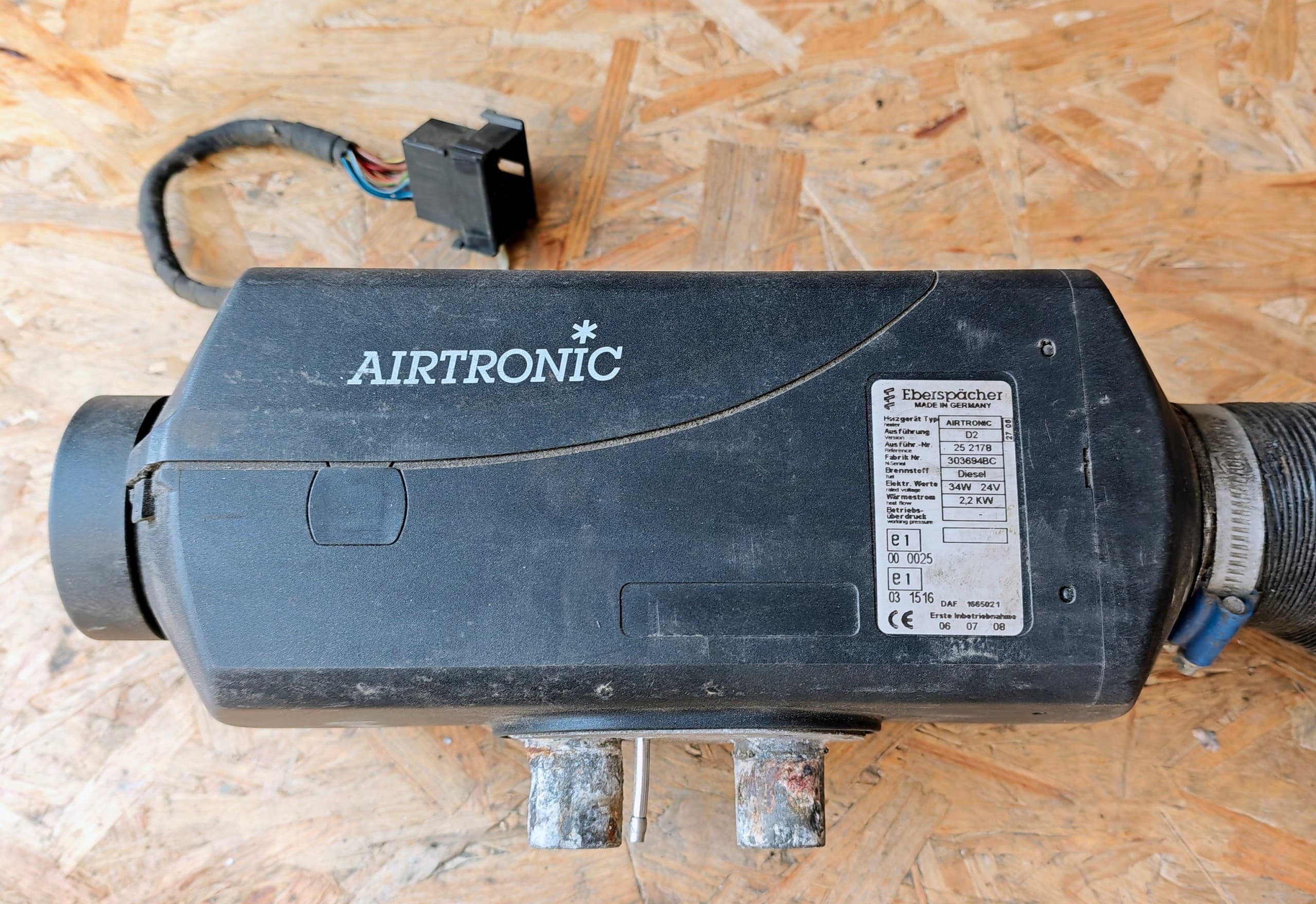 Calefactor estacionario Airtronic D2 Daf CF usado