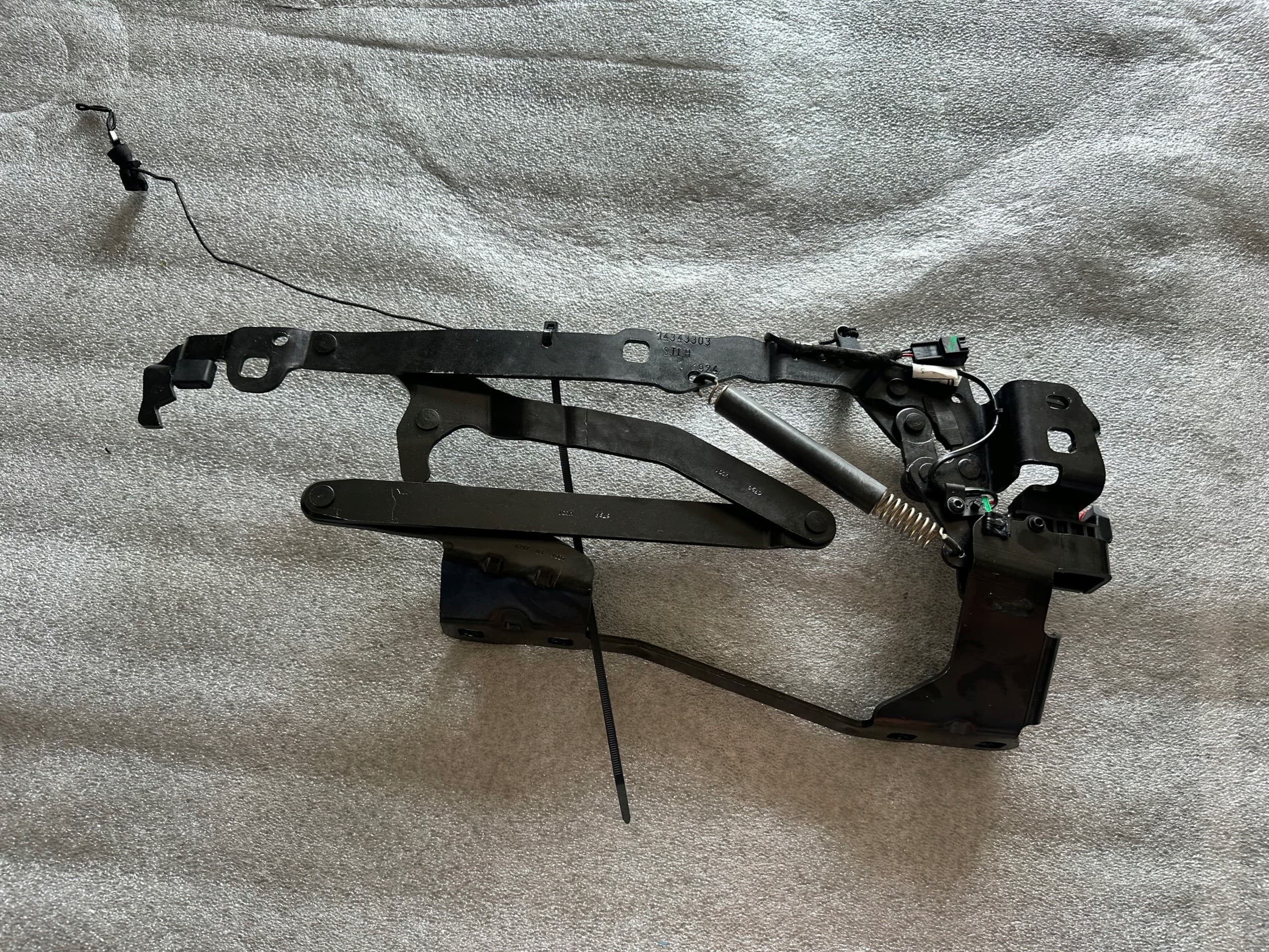 Cinemática de la cubierta de capota LH 968589 para Ferrari nuevo 2