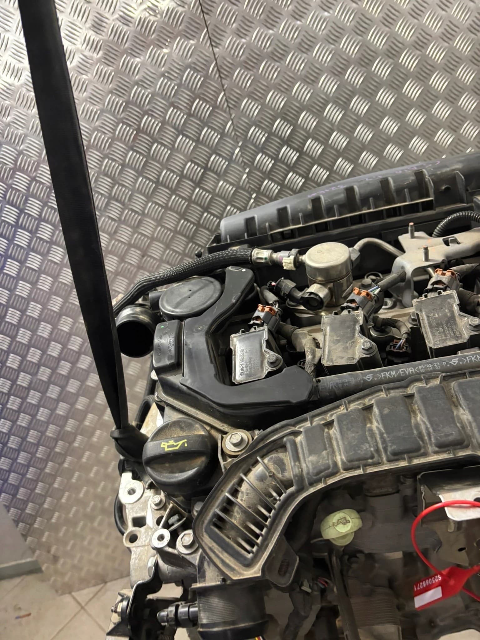 Motor Completo Citroën C5 Aircross 1.2THP HN05 32.000 km usado 2