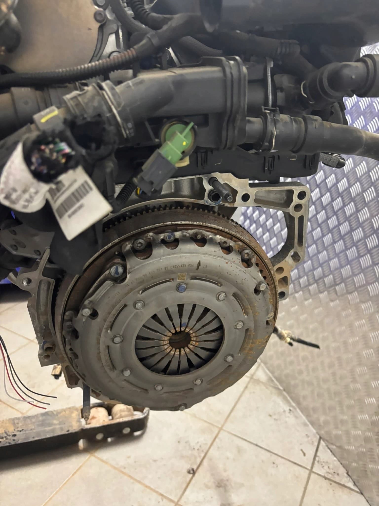 Motor Completo Citroën C5 Aircross 1.2THP HN05 32.000 km usado 6