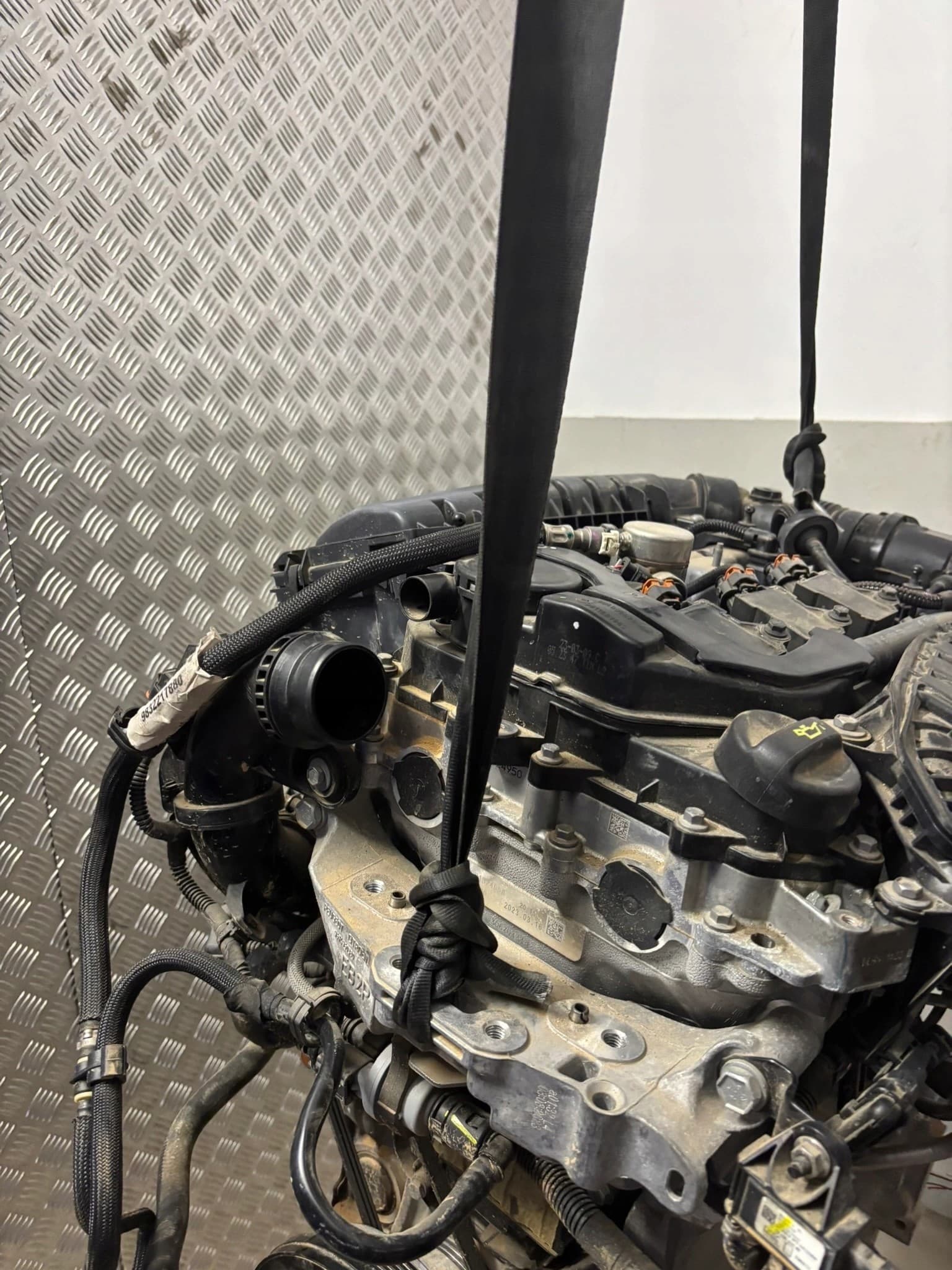 Motor Completo Citroën C5 Aircross 1.2THP HN05 32.000 km usado 7