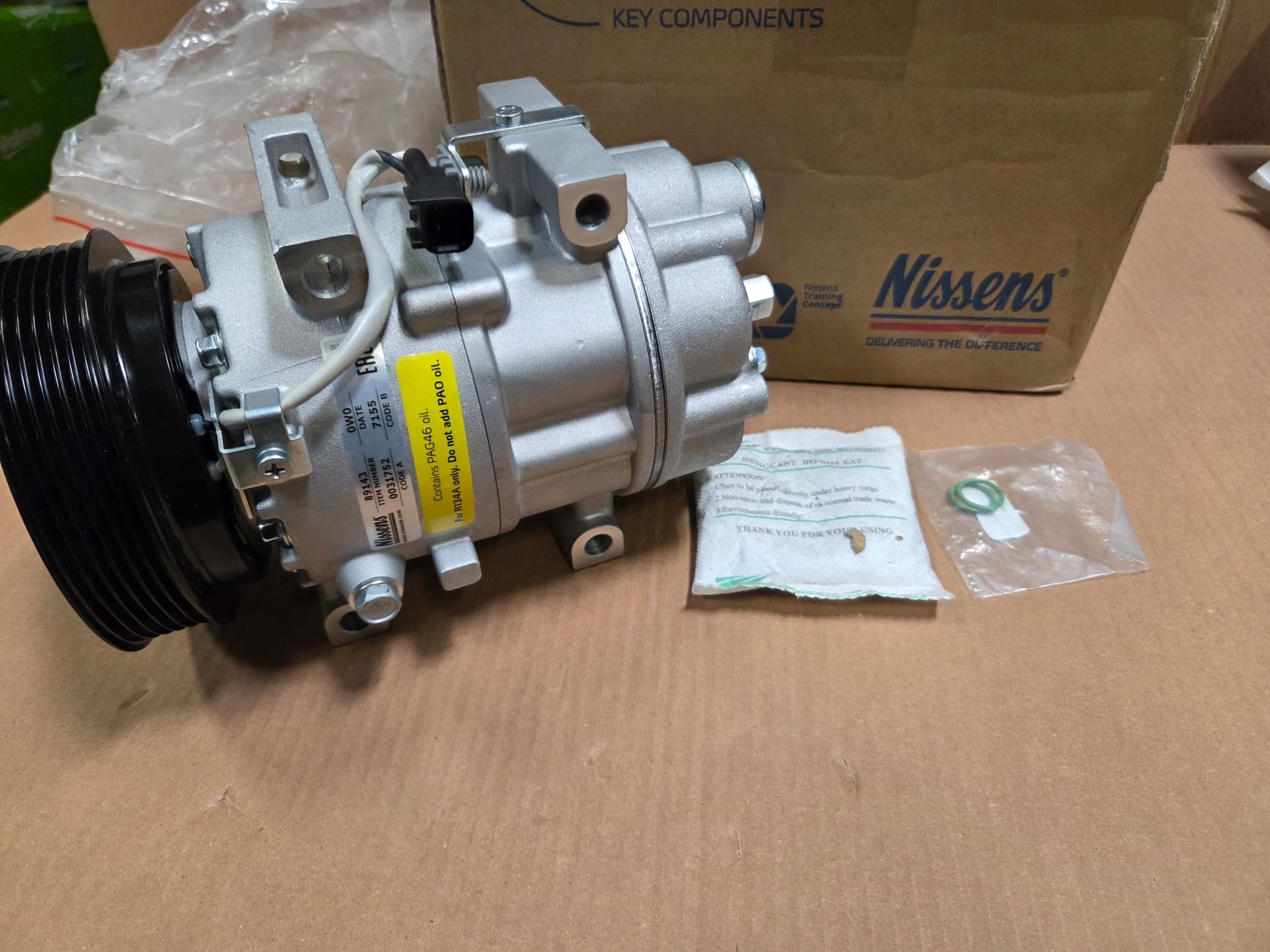 Compresor de aire acondicionado Nissens 89143 nuevo