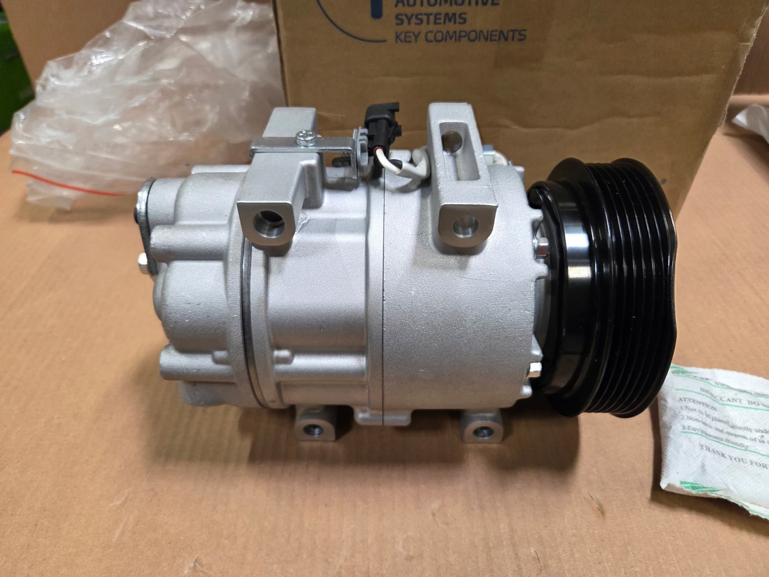 Compresor de aire acondicionado Nissens 89143 nuevo 3