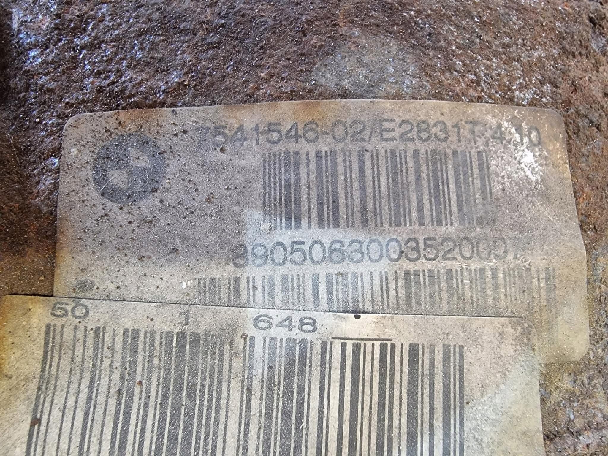 Puente trasero diferencial BMW 525XI N52 4.10 7541546 usado 2