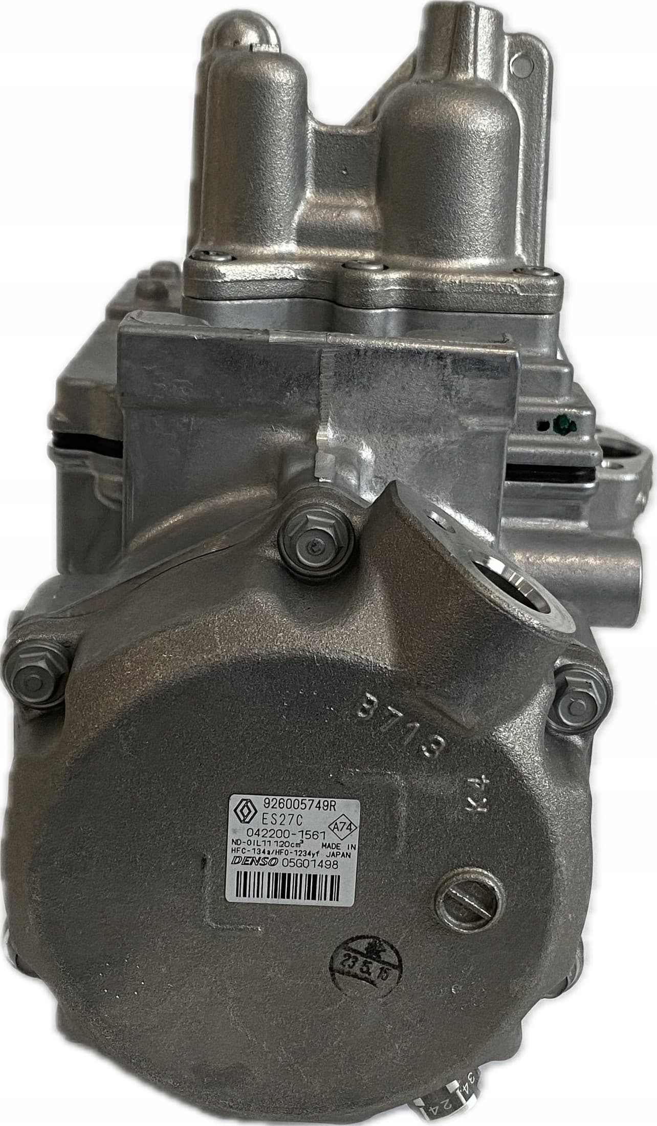 Compresor de aire acondicionado Denso 926005749R nuevo