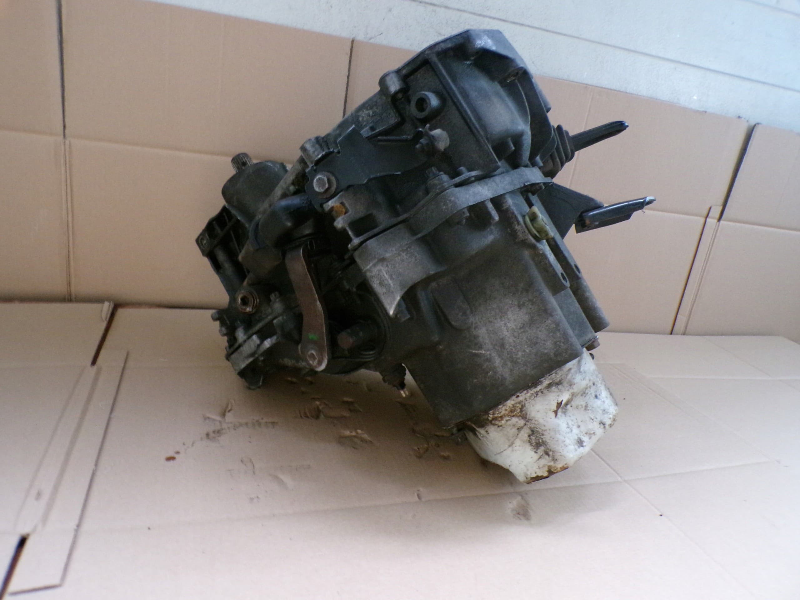 Caja de Cambios Manual JC5109 para Renault Scenic 1 1.9 DCI usado 11