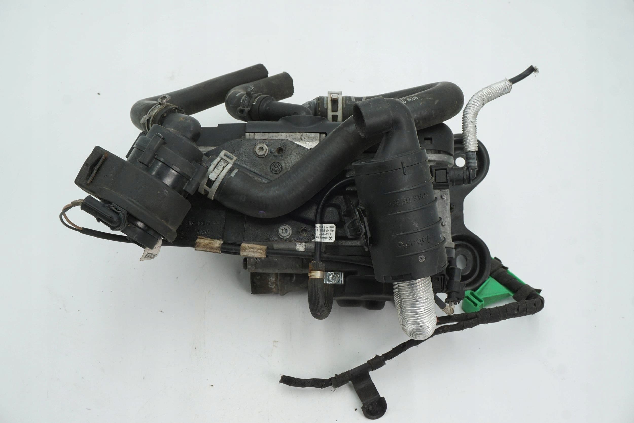 Calefactor estacionario Webasto VW Passat B8 3Q0815005D usado 2