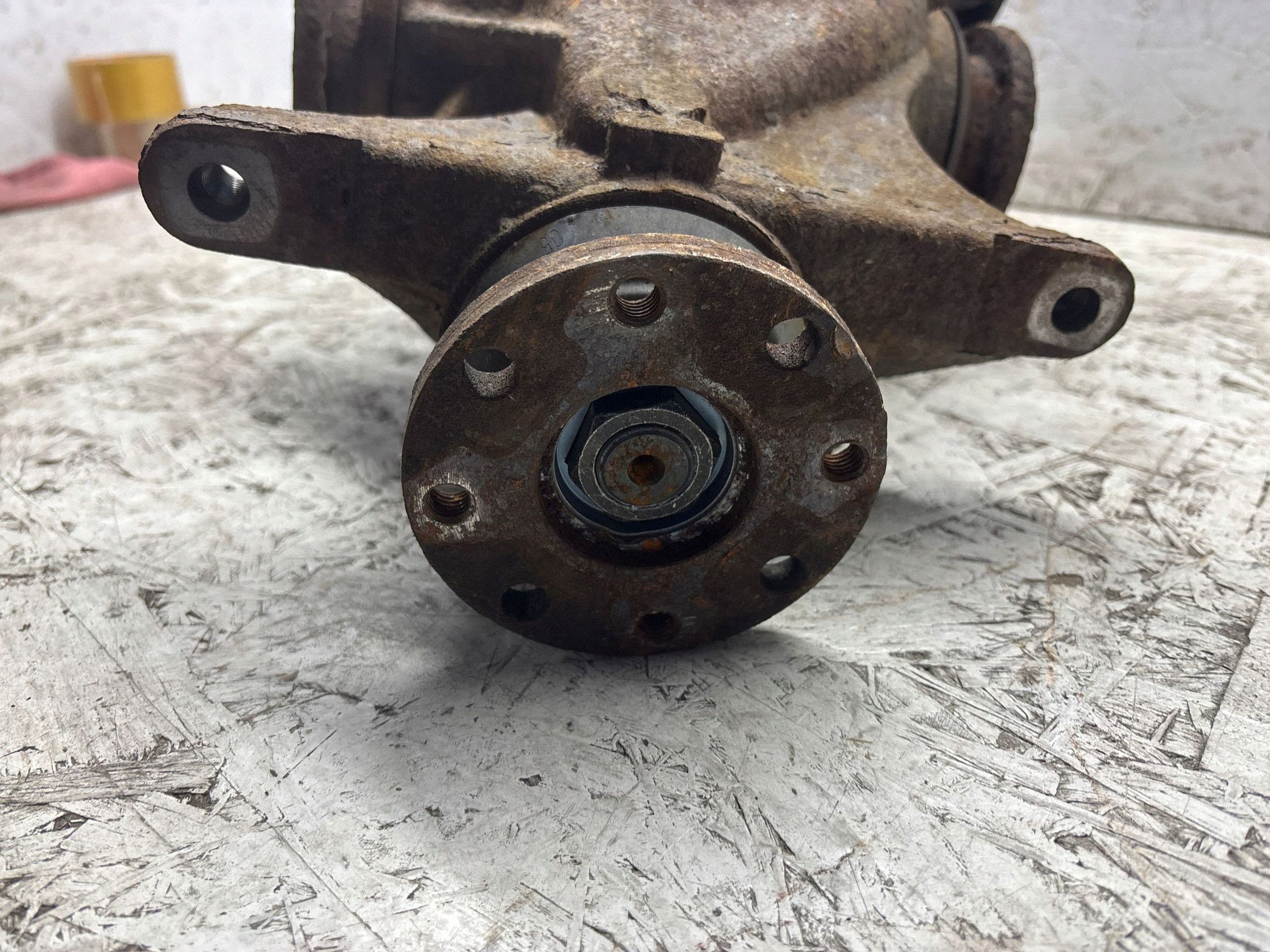 Diferencial trasero BMW 3 E92 E93 7524319 usado 7