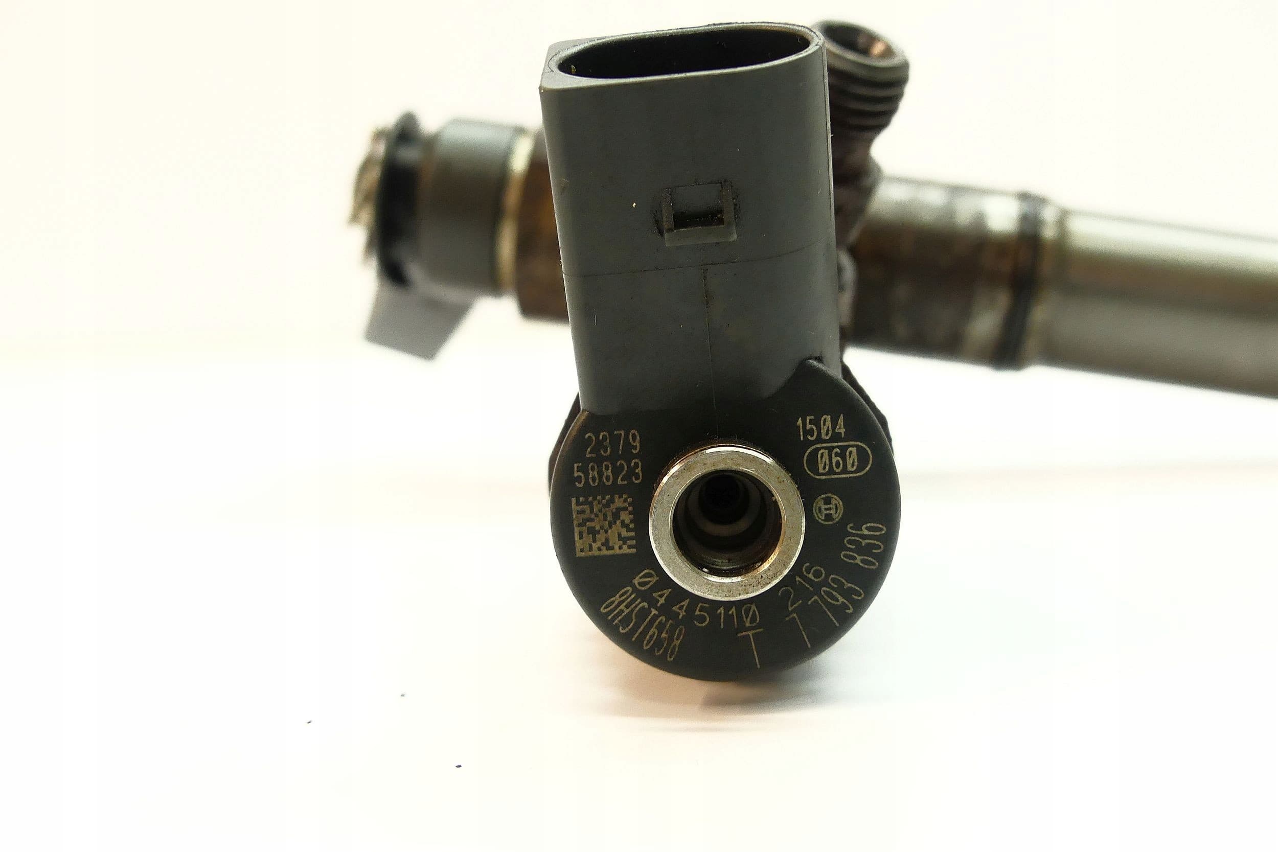Inyector Bosch 0 445 110 216 para inyección diésel nuevo 11
