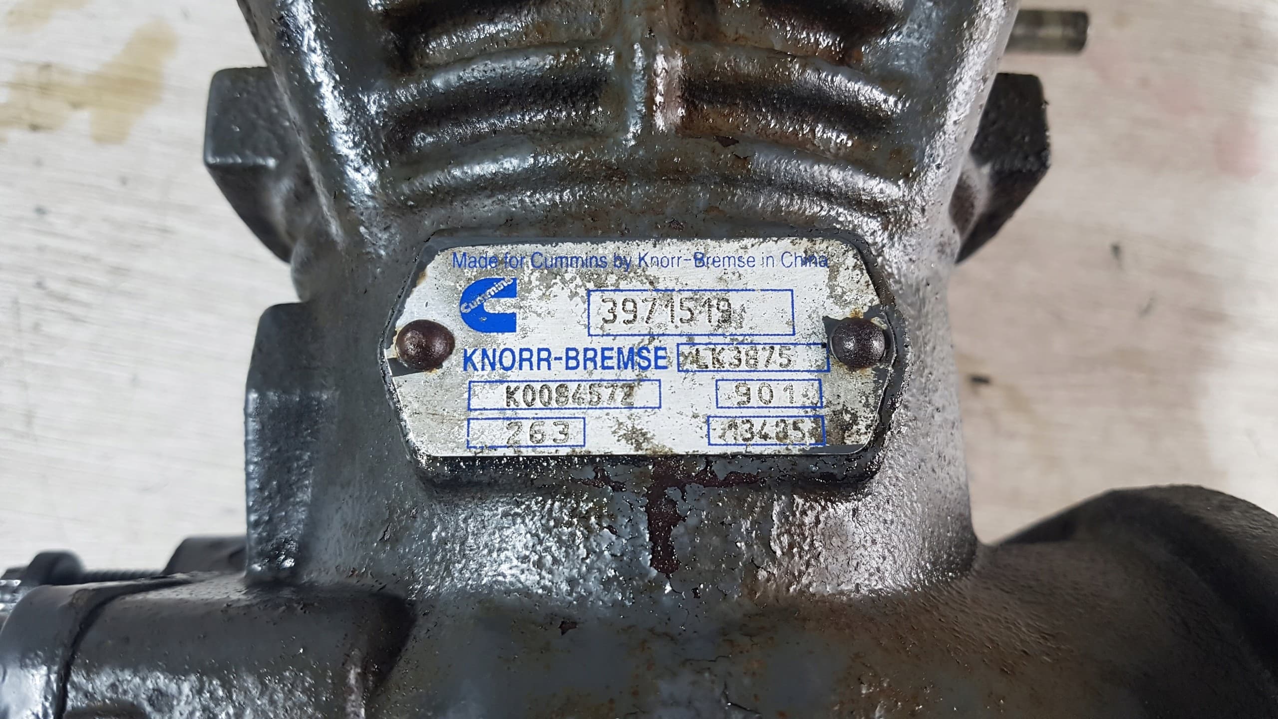 Compresor de aire Daf LF Euro 6 3971519, K0084572 usado 2