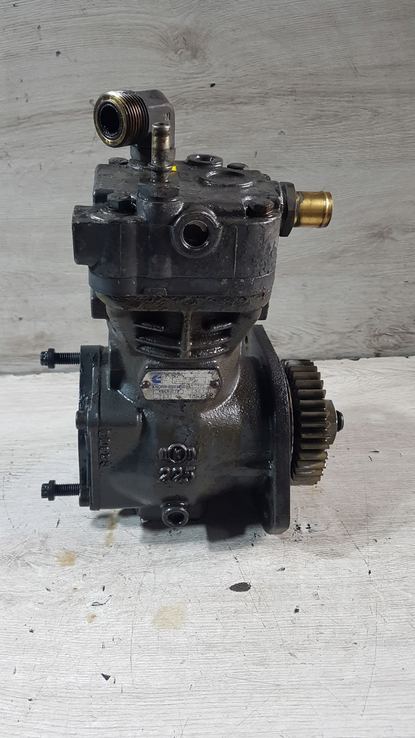 Compresor de aire Daf LF Euro 6 3971519, K0084572 usado 4