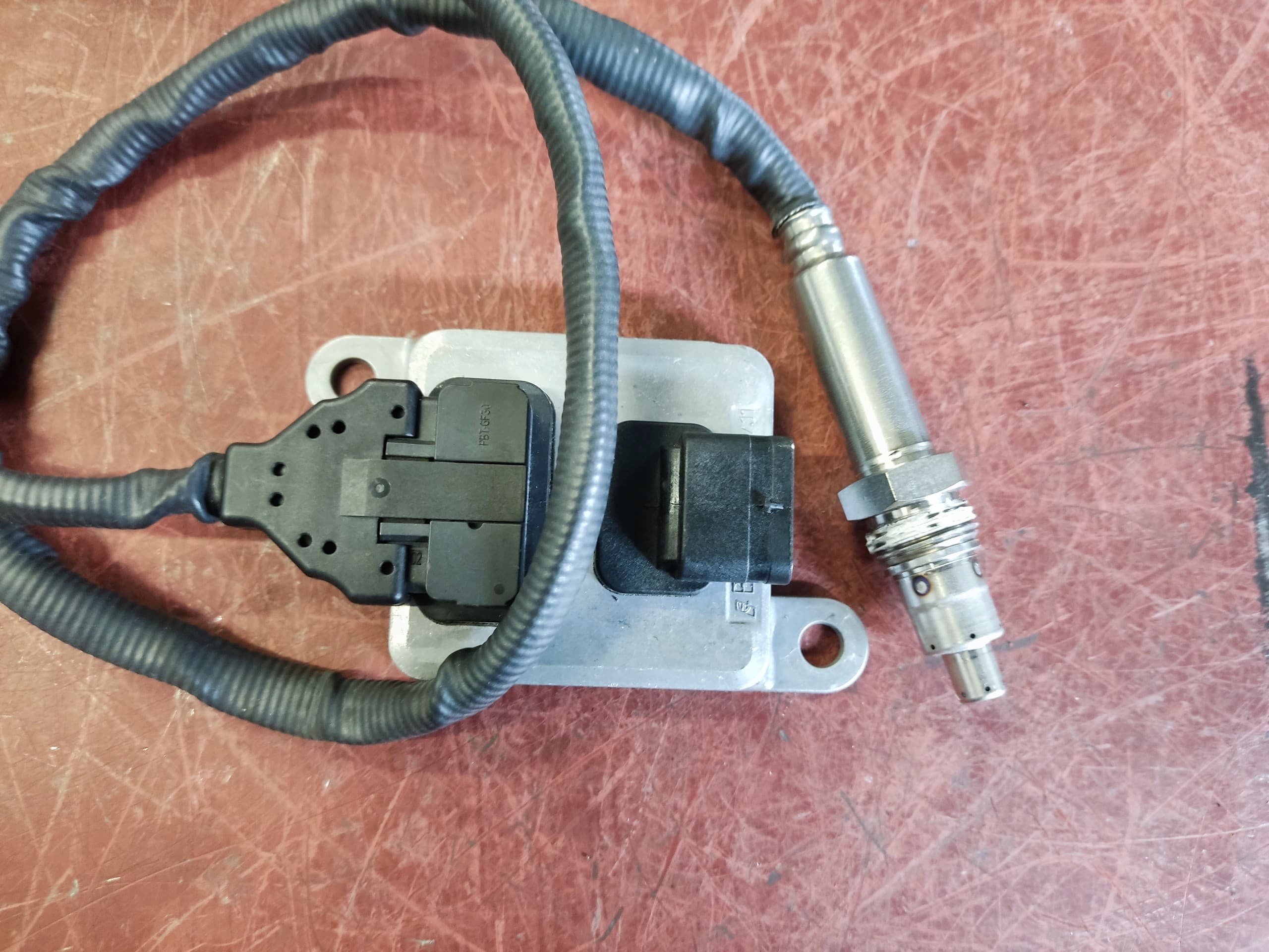 Sensor NOx Mercedes A0009053603 nuevo 2