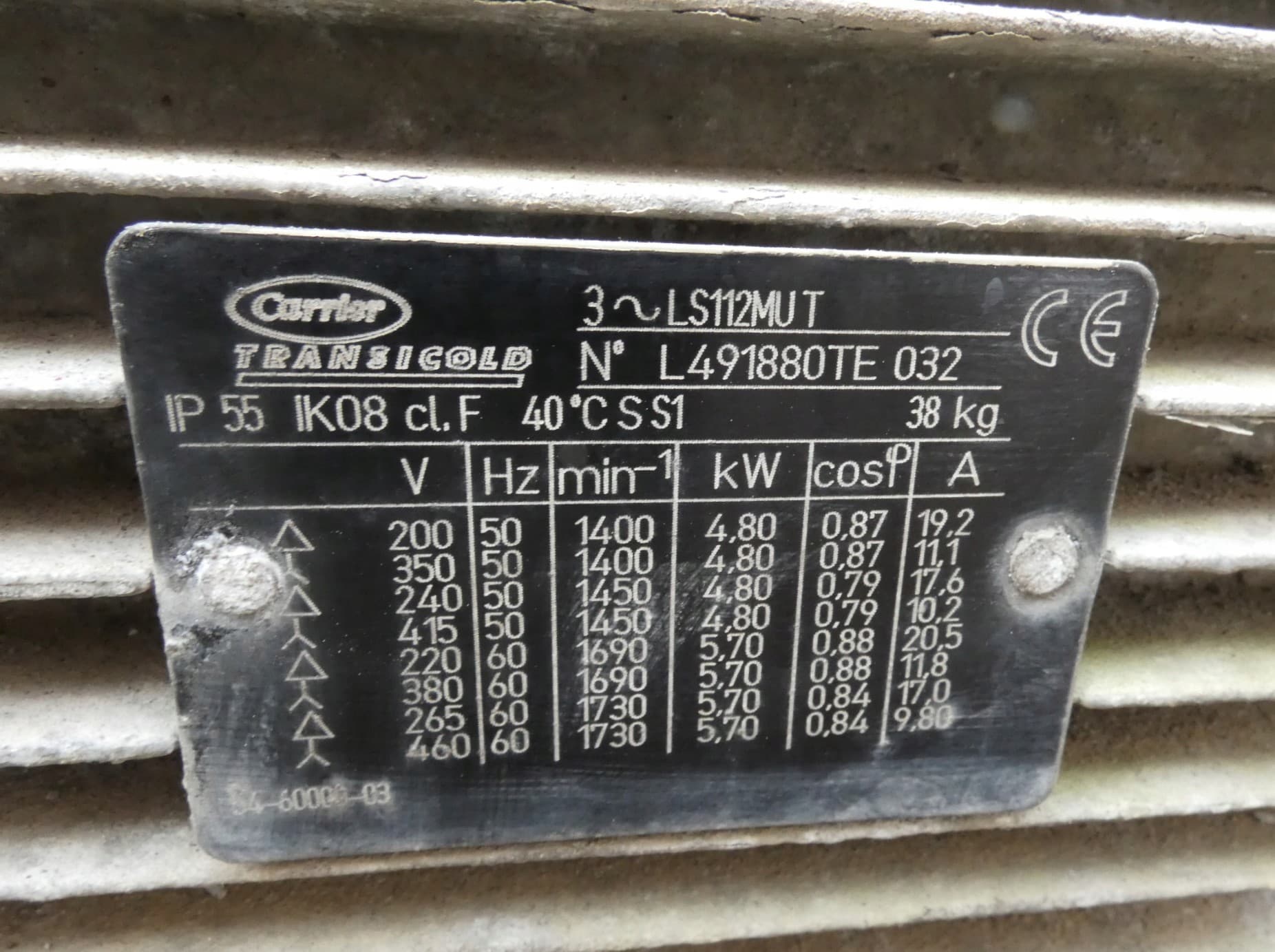 Motor Eléctrico Carrier LS112MUT 54-60000-03 5.70 KW usado 6