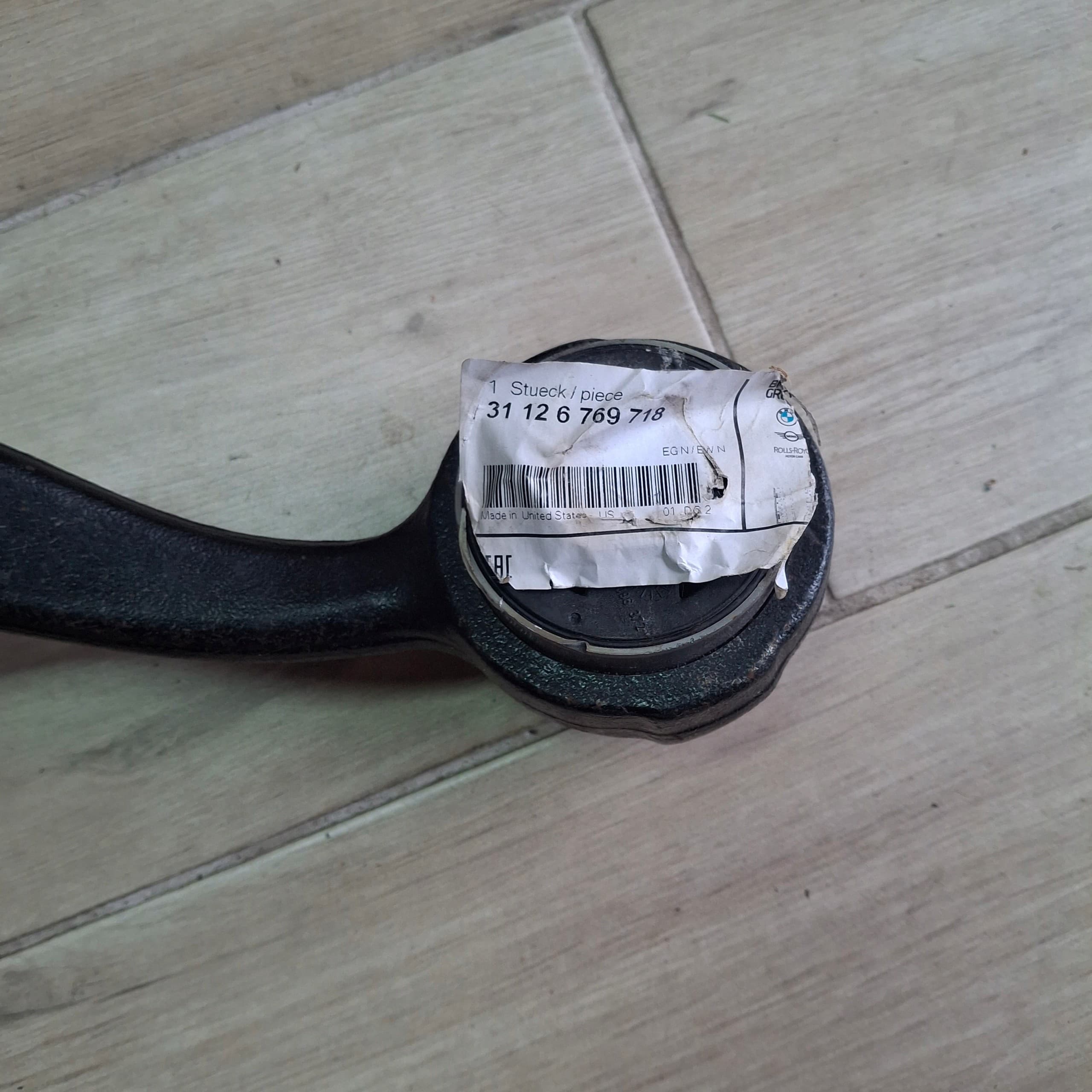 Brazo de Control Delantero BMW X5 E53 31126769718 Original nuevo 2