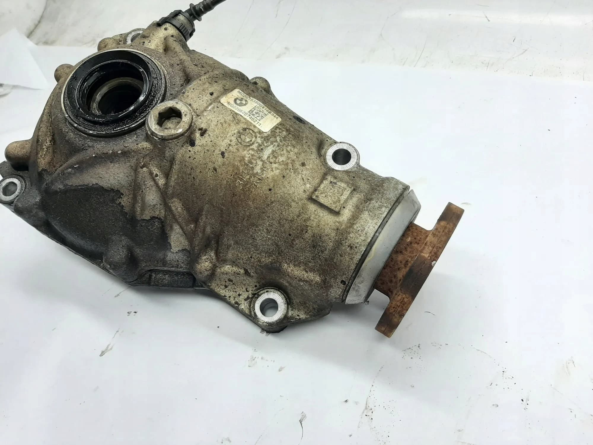 Reductor delantero BMW X3 (F25) 8635031 3.0L diésel 190kW 2017 usado 8