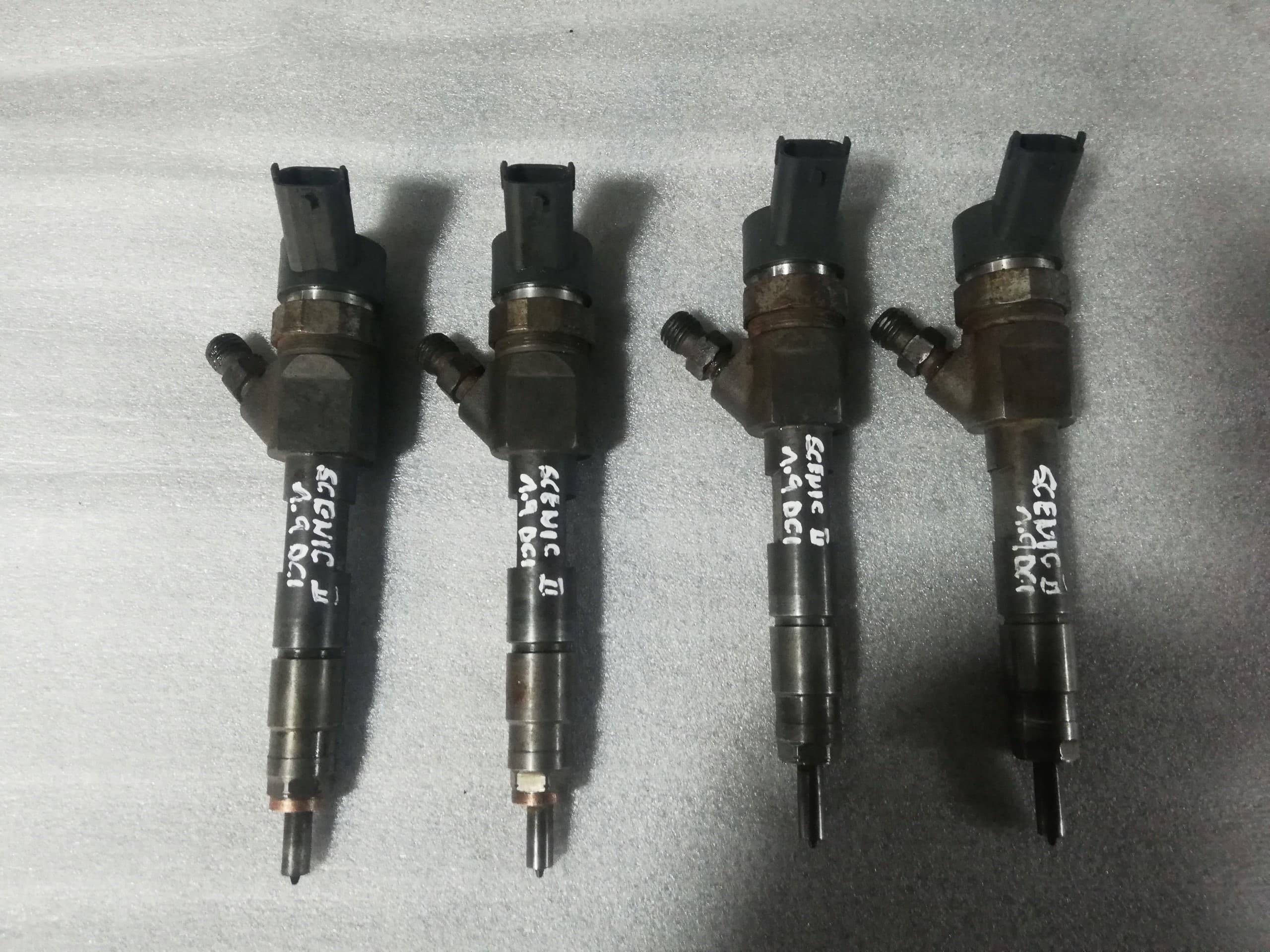 Inyector Bosch 0 445 110 230 para Renault Laguna 1.9 DCI nuevo 4