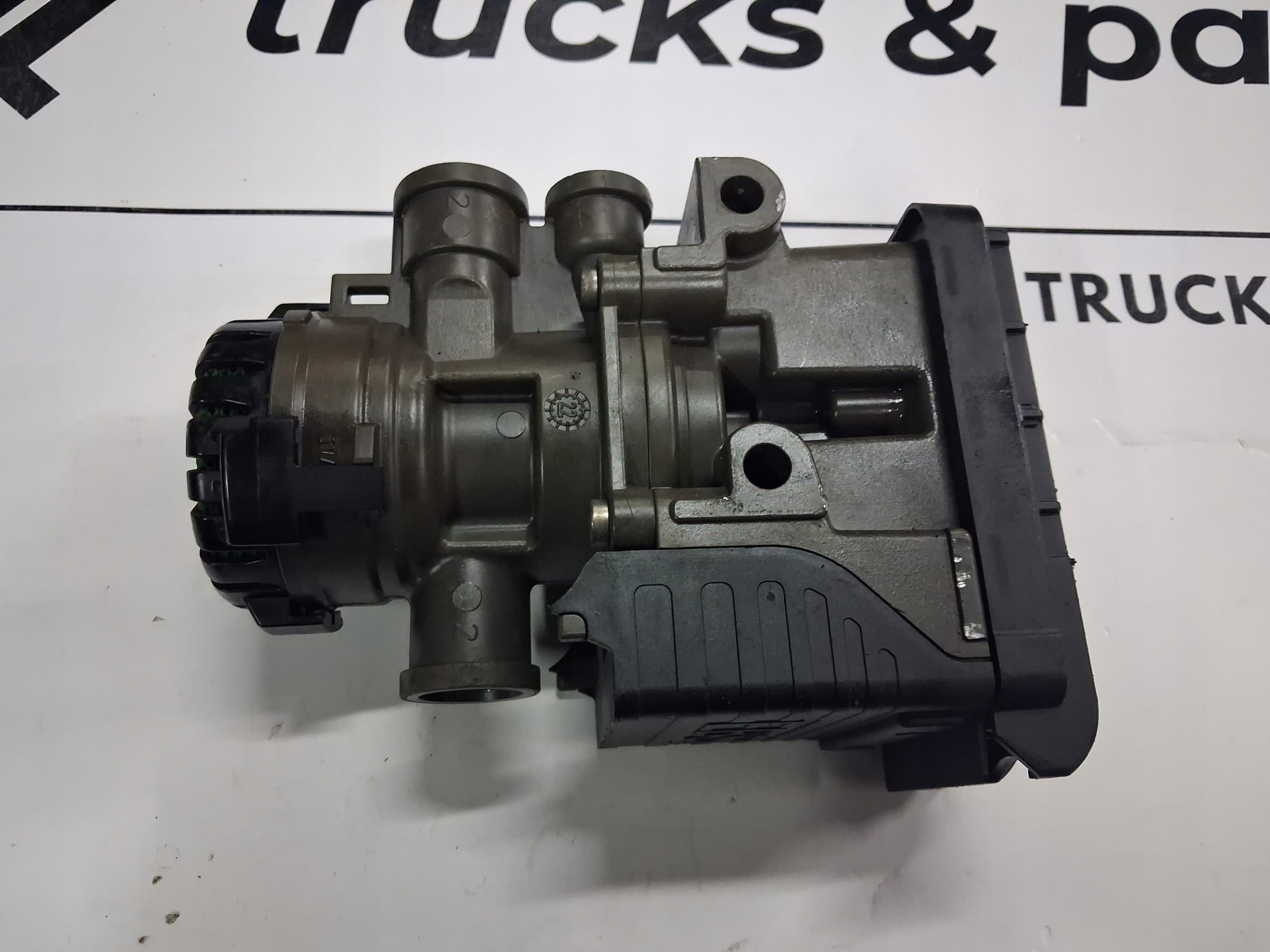 Válvula Moduladora Ebs Renault Range T usado 3