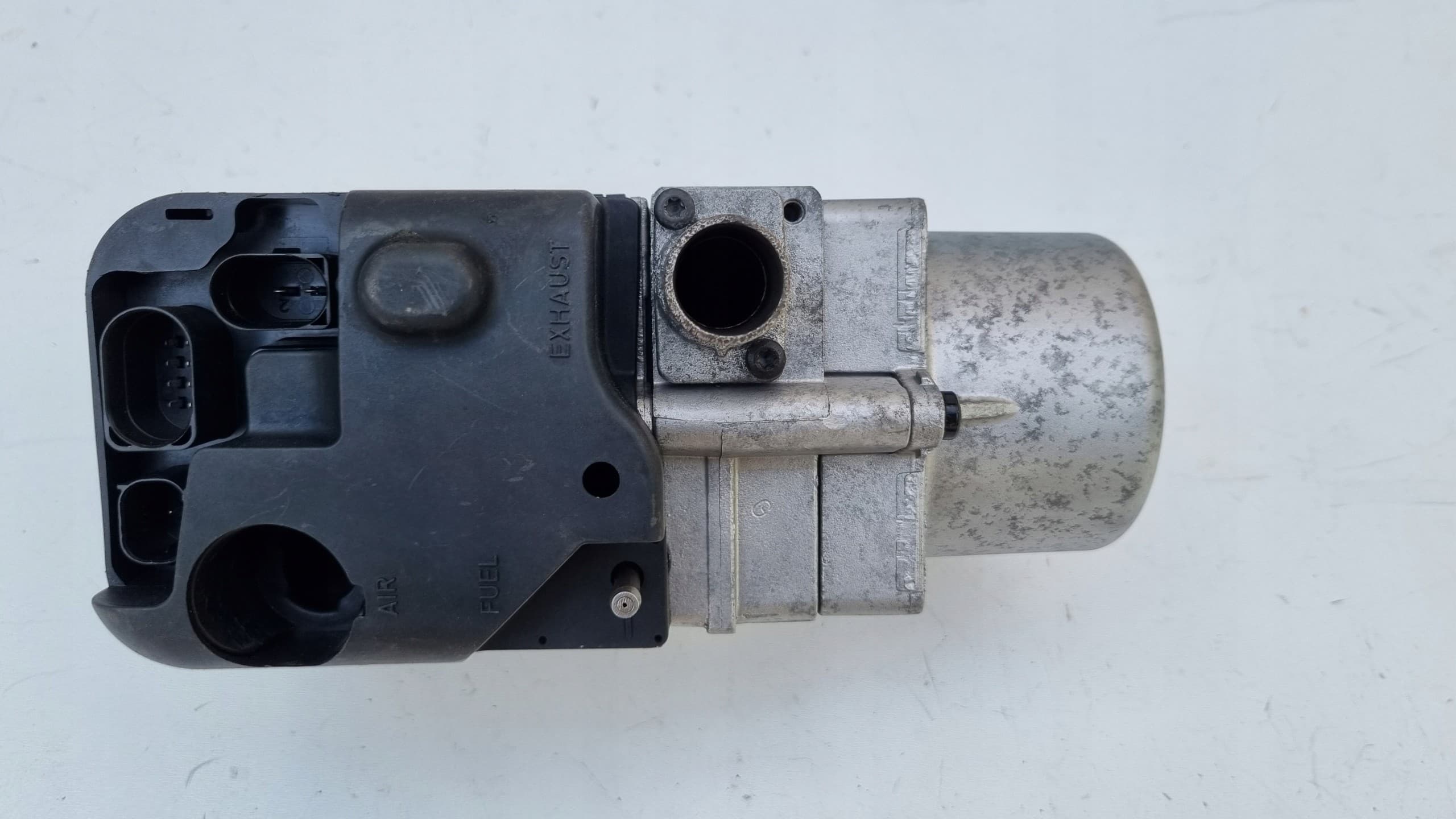 Calefactor Webasto Thermo Top V VW Passat B6 3C0815005E usado 3