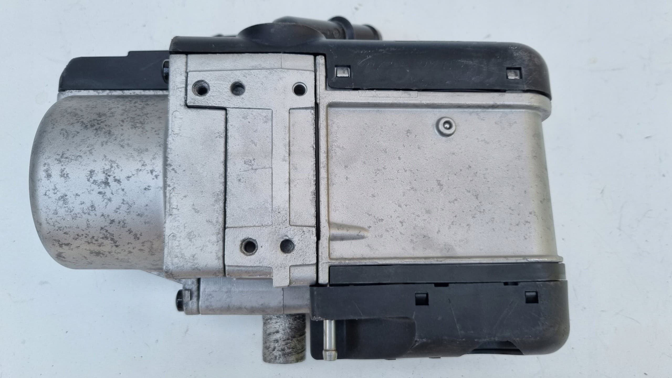 Calefactor Webasto Thermo Top V VW Passat B6 3C0815005E usado 4