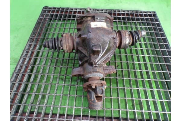 Puente trasero BMW E46 Compact 1.8 16V 7506245 usado