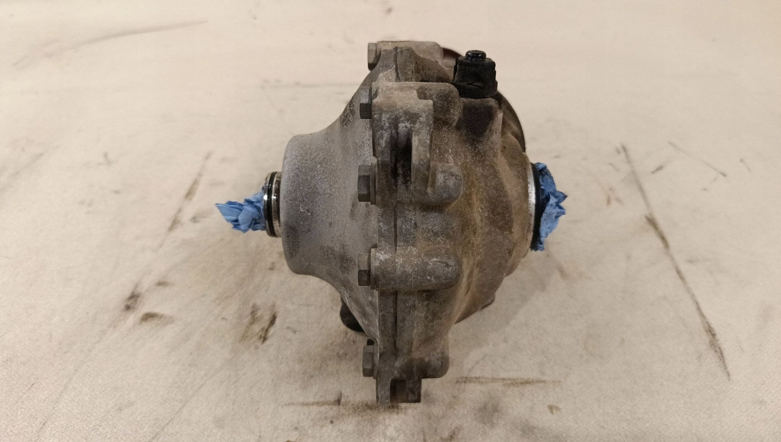Diferencial delantero para BMW Serie 3 F30 F35 F31 7590898 usado 5