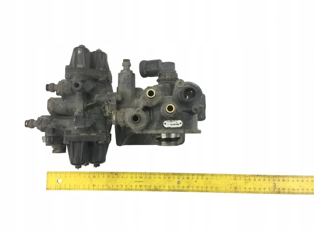 Deshumidificador Iveco 5801335174 usado