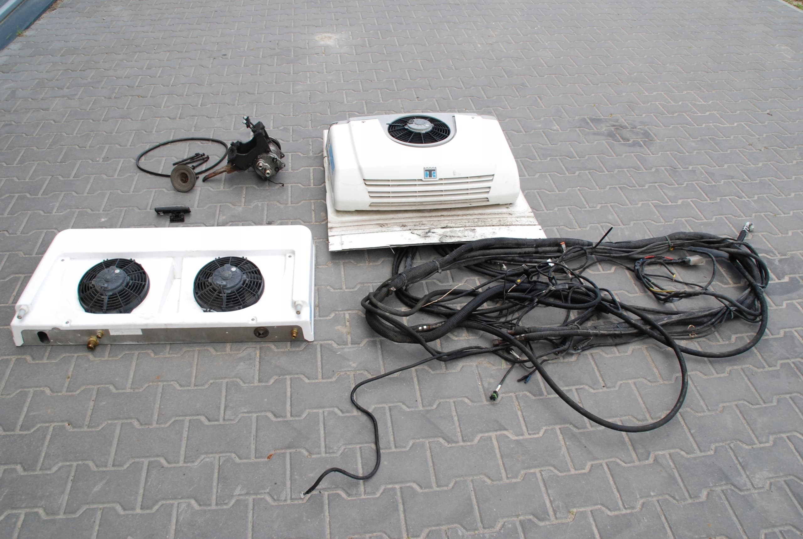 Ventilador Chiller Thermo King 1E18872G03 78-1373 1693385 usado 6
