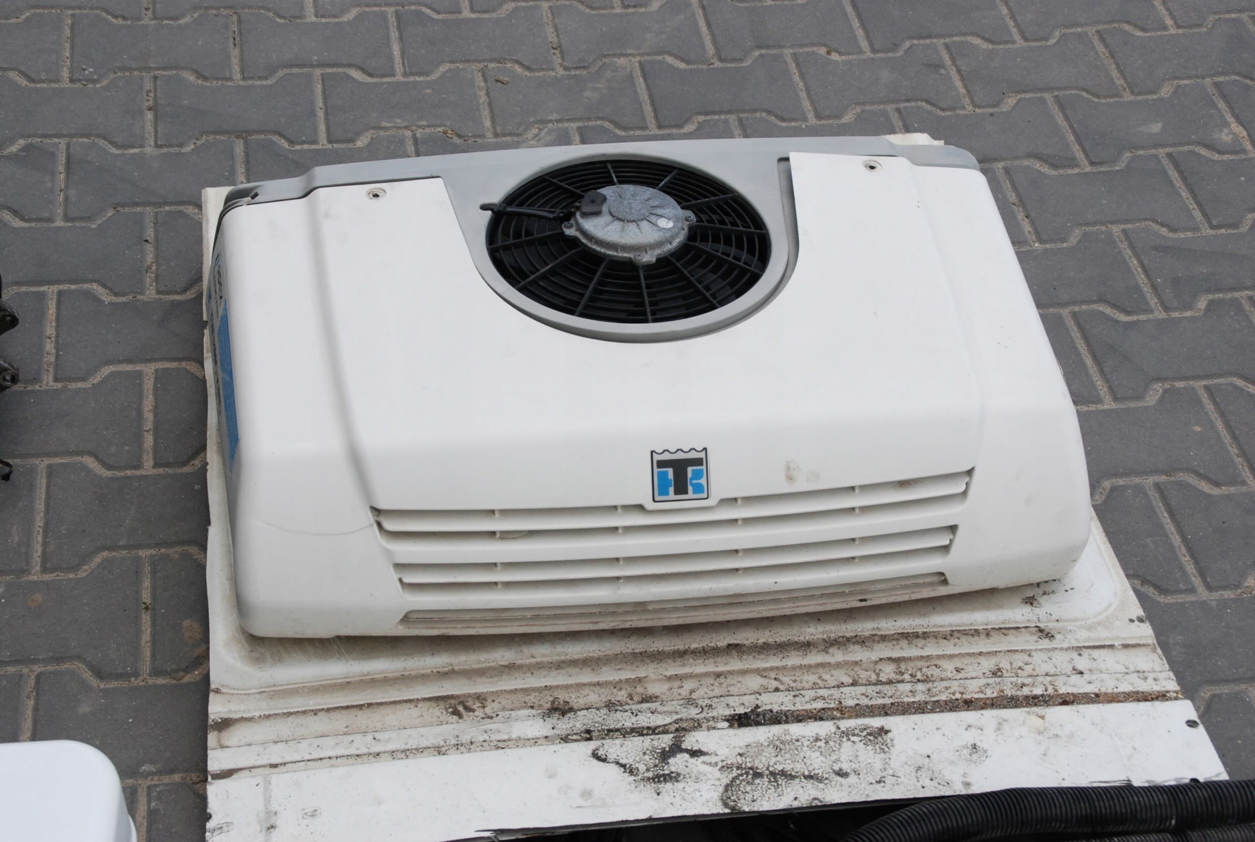 Ventilador Chiller Thermo King 1E18872G03 78-1373 1693385 usado 7