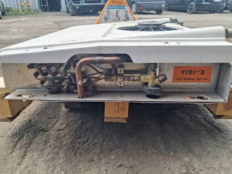 Unidad de Enfriamiento Carrier R-404A usado 3