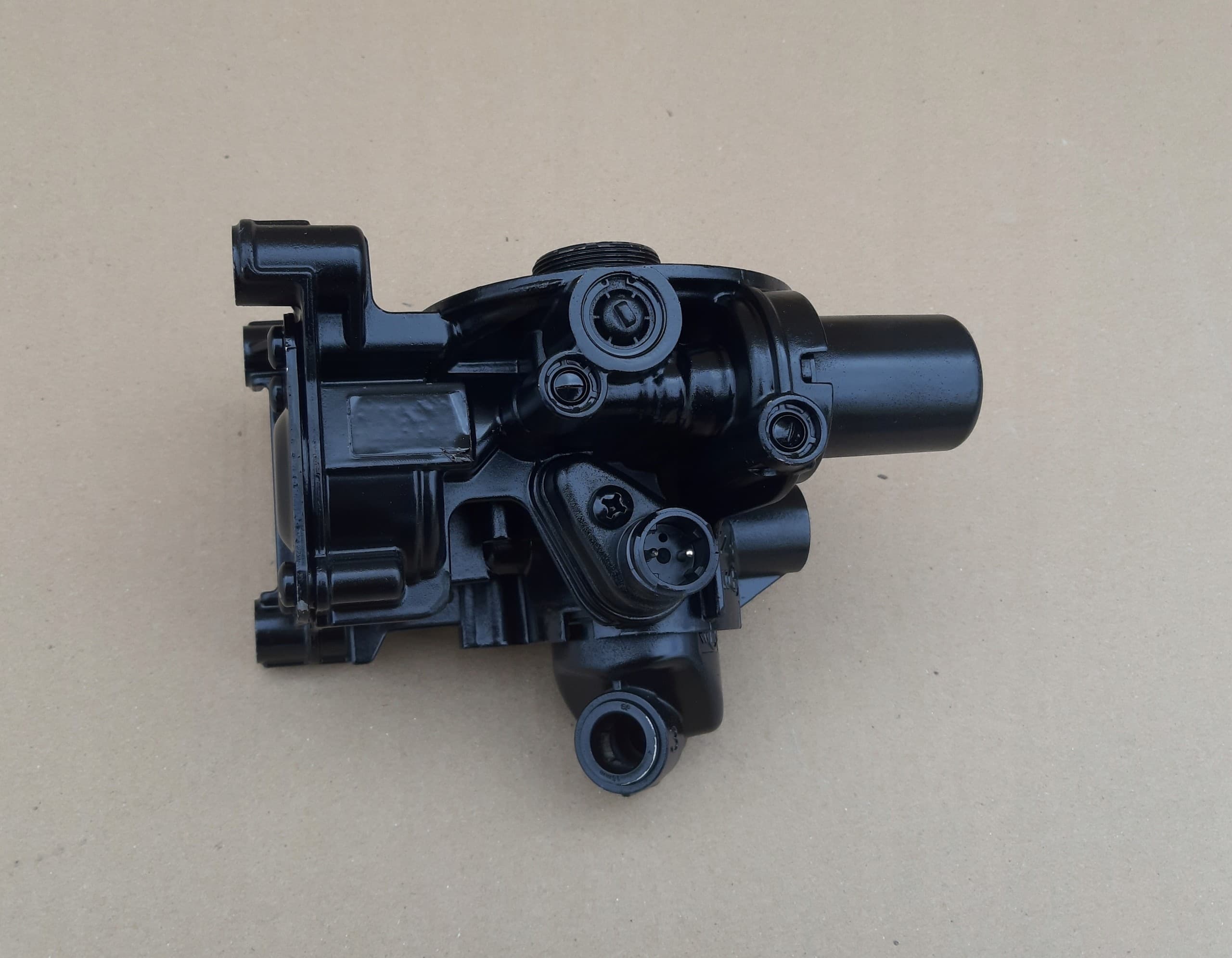 Válvula Secadora Iveco Stralis LA8600 K043684 Knorr nuevo 5
