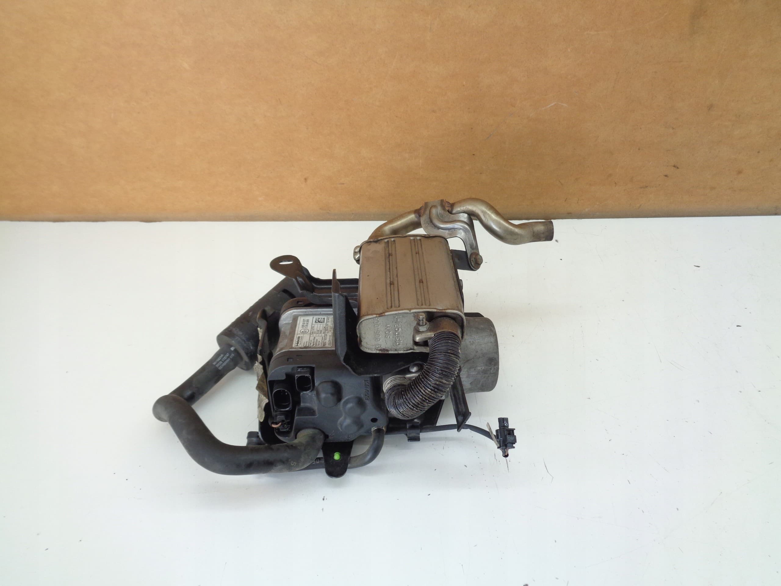 Calefactor estacionario Webasto VW Sharan II 7N 7N0815065AD usado 3