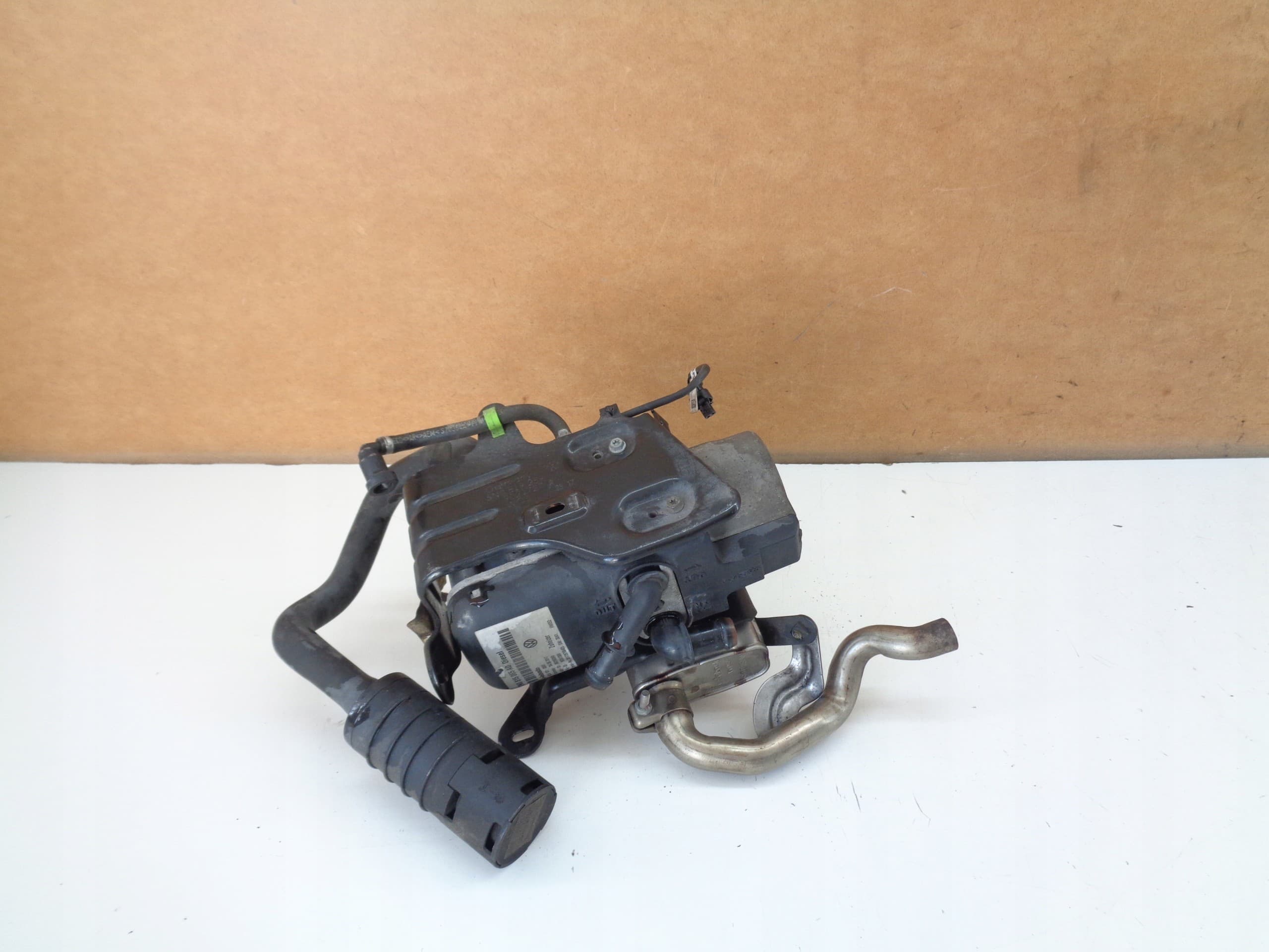 Calefactor estacionario Webasto VW Sharan II 7N 7N0815065AD usado 4