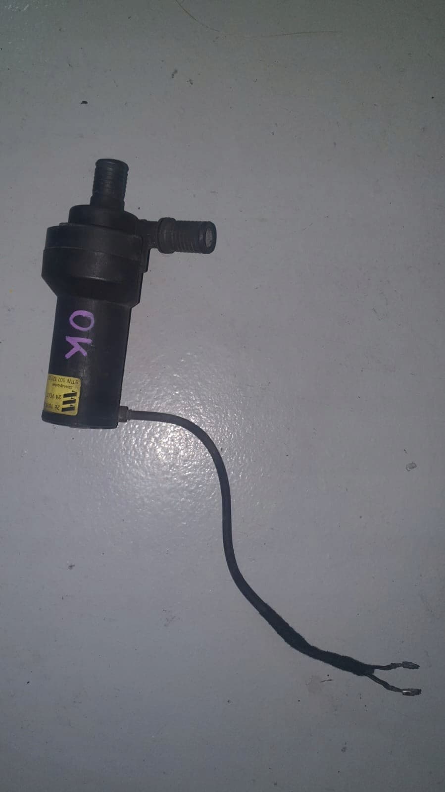 Bomba de Agua 24V Hydronic 10 D10W D9W Eberspaecher nuevo 9