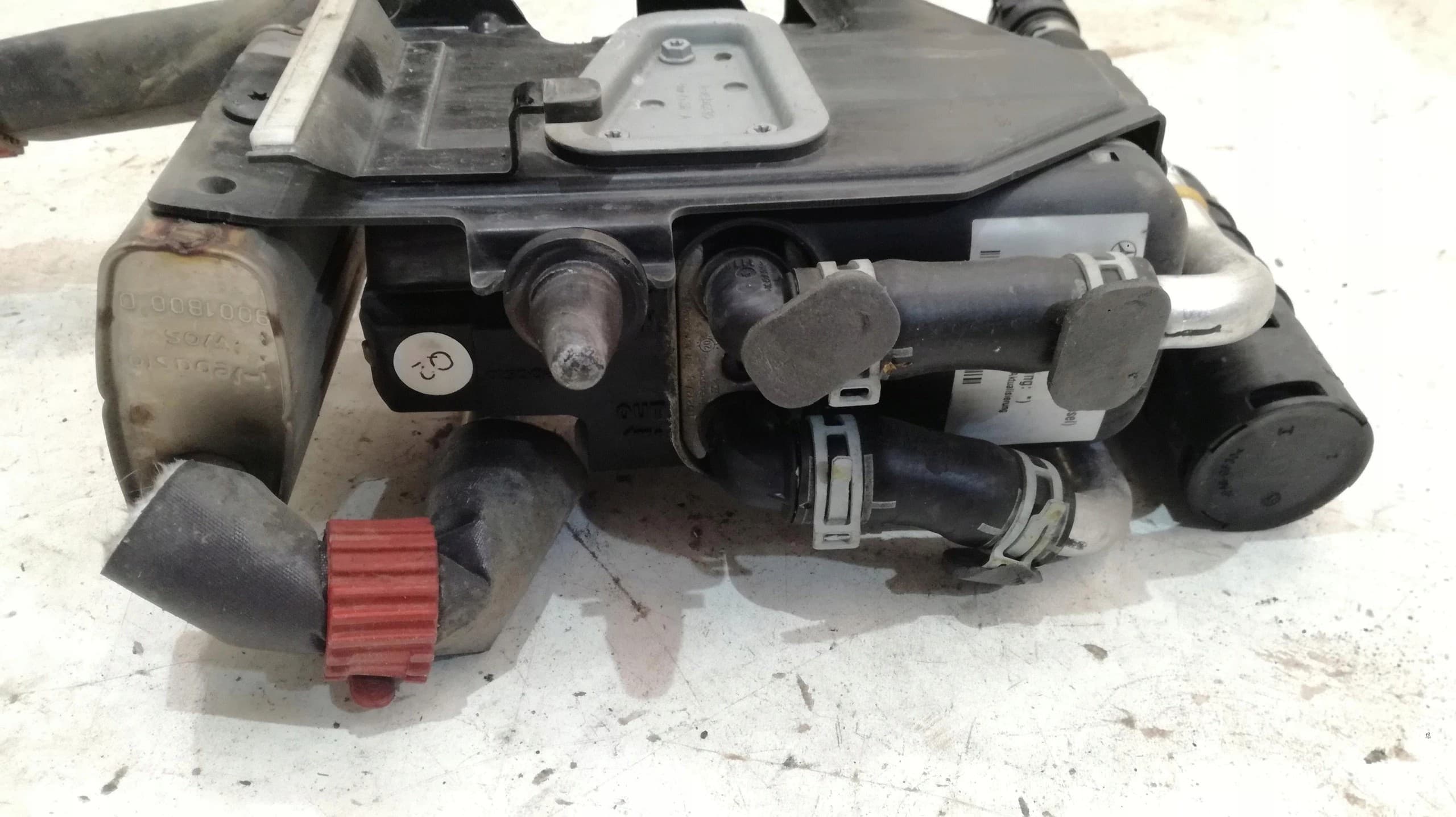 Calefacción Webasto Mercedes W223 A2235003601 usado 4
