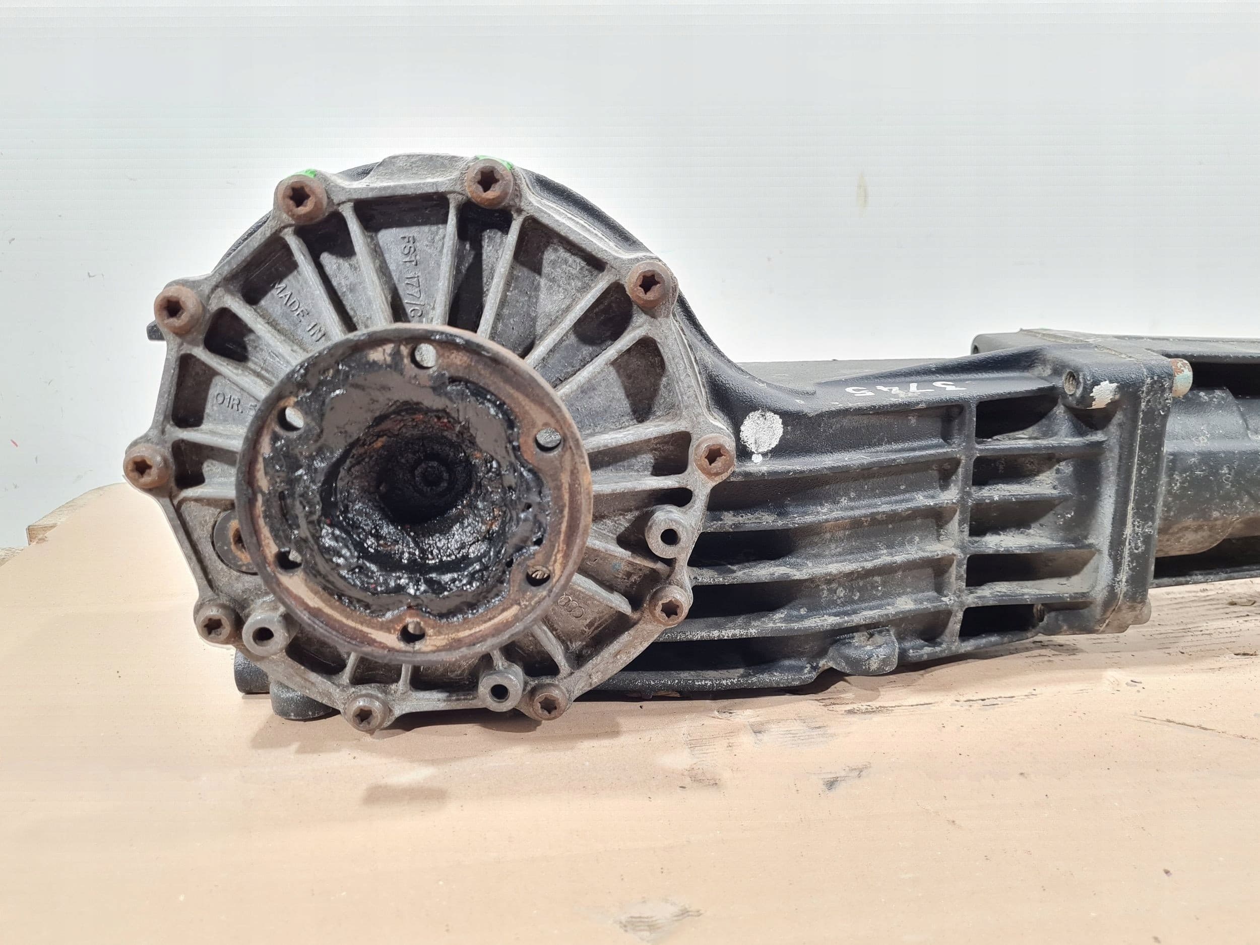 Diferencial Trasero Audi A4 S4 B5 8D 1998 01R525053D usado 4
