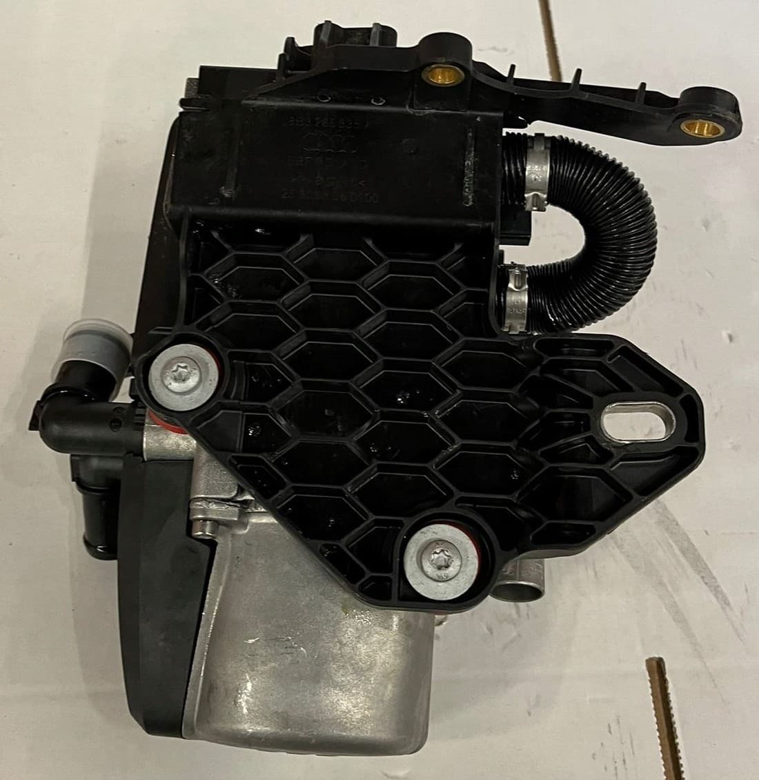 Calefactor estacionamiento Webasto Audi 8B3265081D usado 7