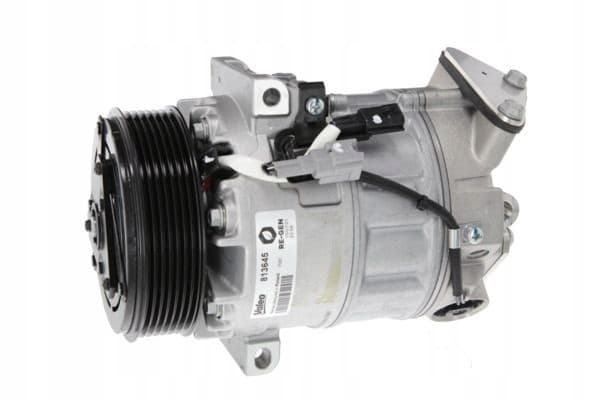 Compresor de aire acondicionado Valeo 813645 usado 2