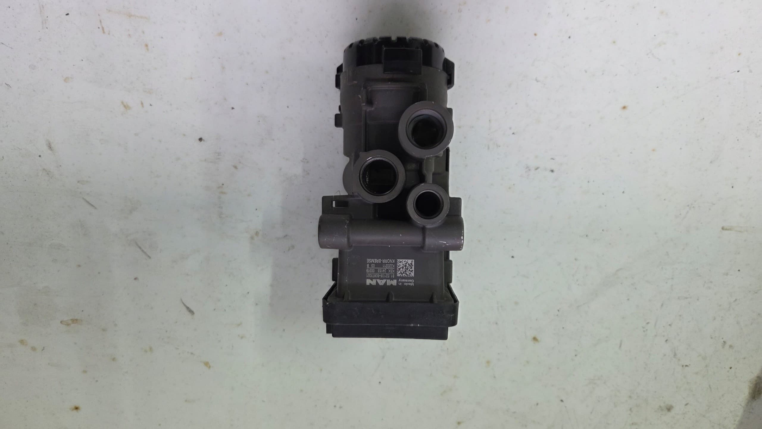 Módulo modulador de válvula Ebs Man TG3 Tgx Tgs 81.52106-6087 nuevo 5