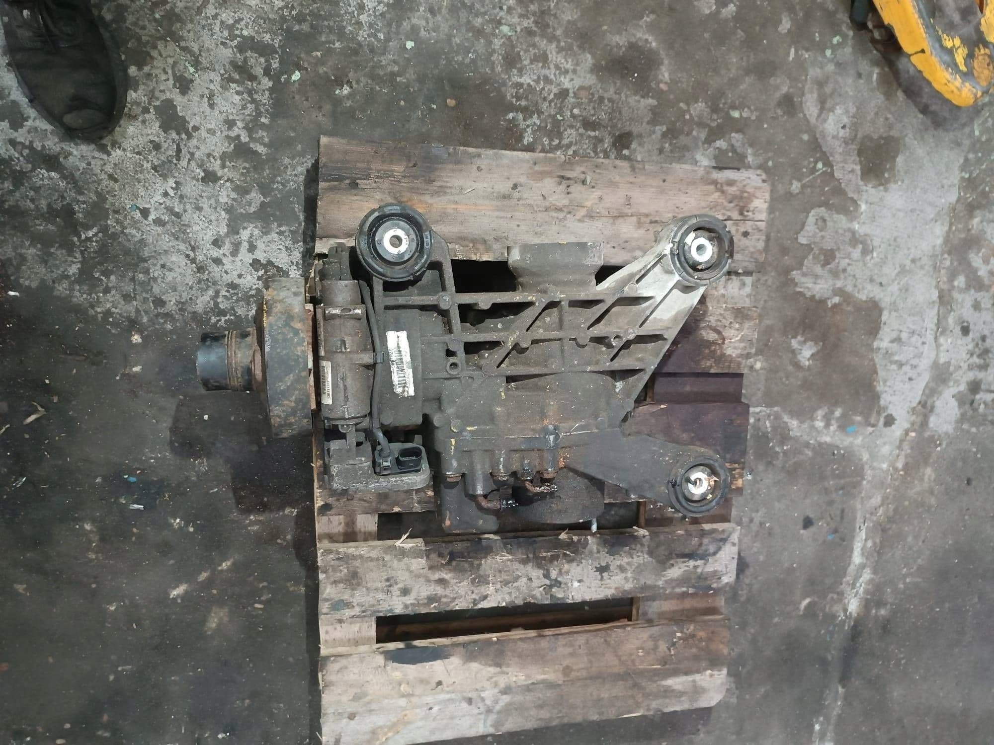 Puente Diferencial Trasero VW Skoda 2.0 TDI 0BR525010 HAA350 usado 3