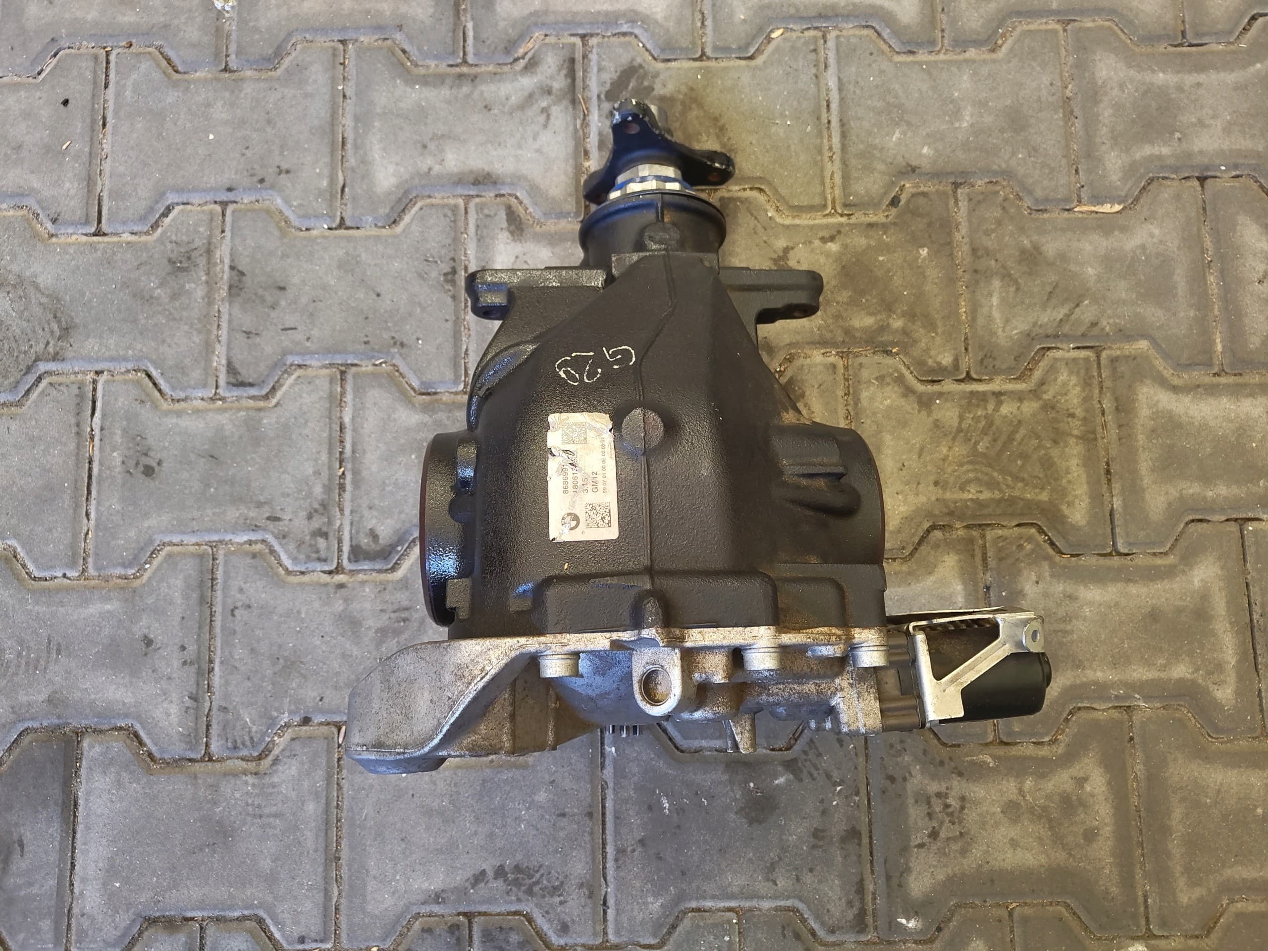 Difusor Trasero Puente BMW Z4 G29 8686991 Relación 3.15 usado 2