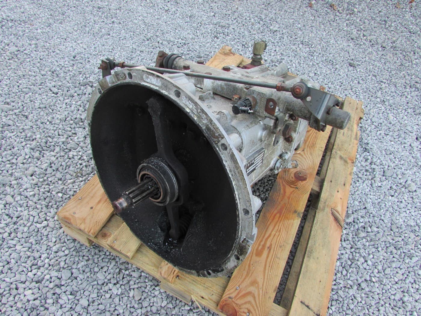 Transmisión Eaton para Renault Midlum usado 6