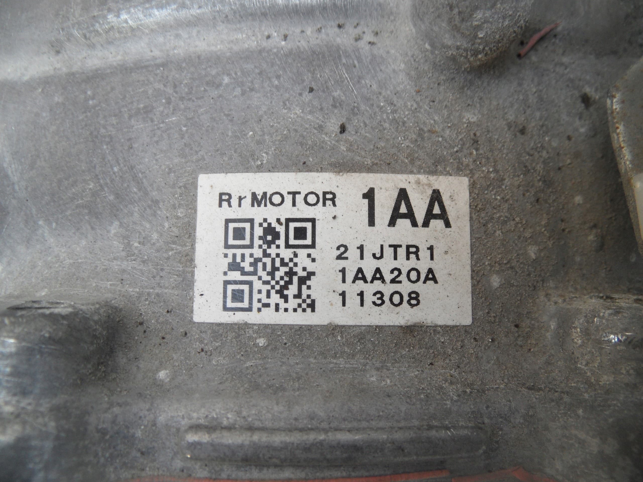 Puente Trasero Diferencial Eléctrico Toyota RAV4 V 2.5 Hybrid usado 2