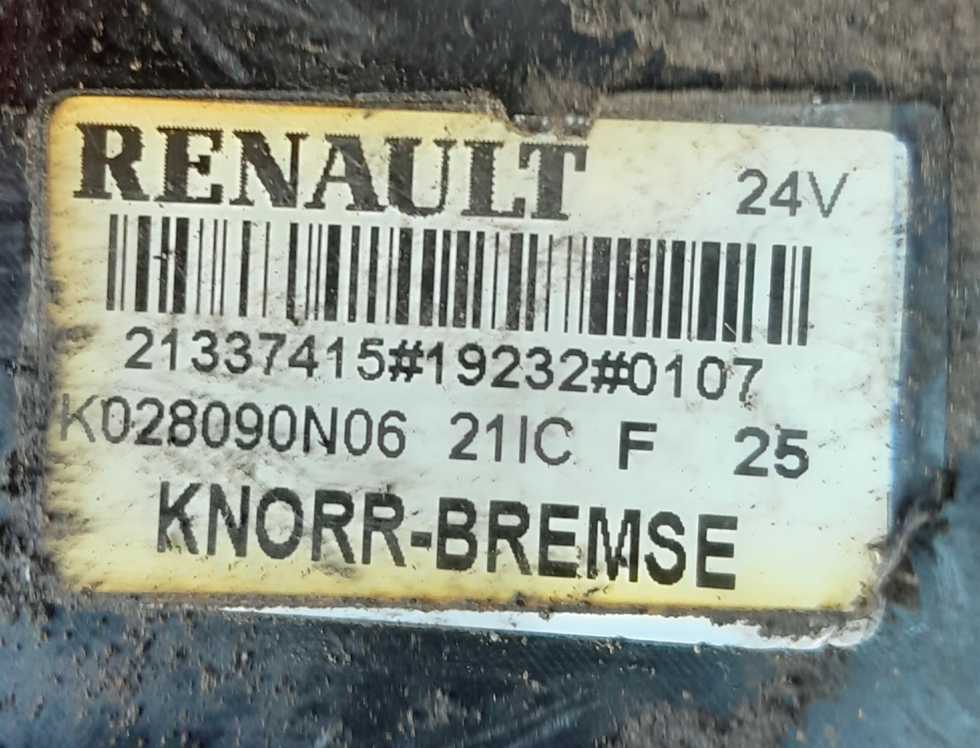 Válvula Moduladora Ecas Renault Gama T 21337415 K028090N06 usado 2