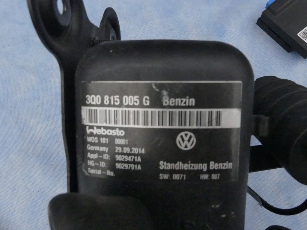 Controlador Webasto VW Passat B8 3Q0815005G usado 3