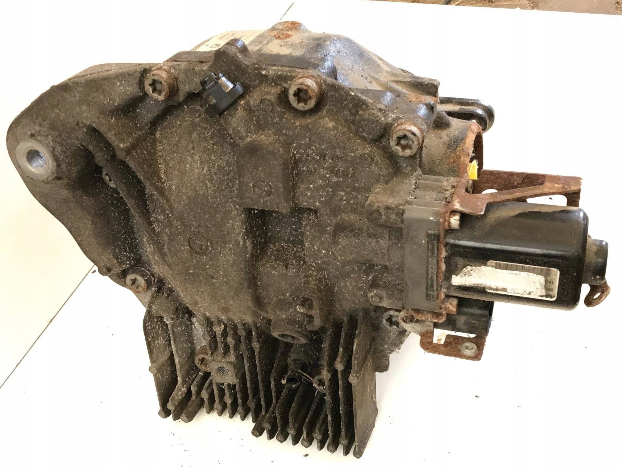 Diferencial trasero para BMW X6 G06 8686659 usado 3