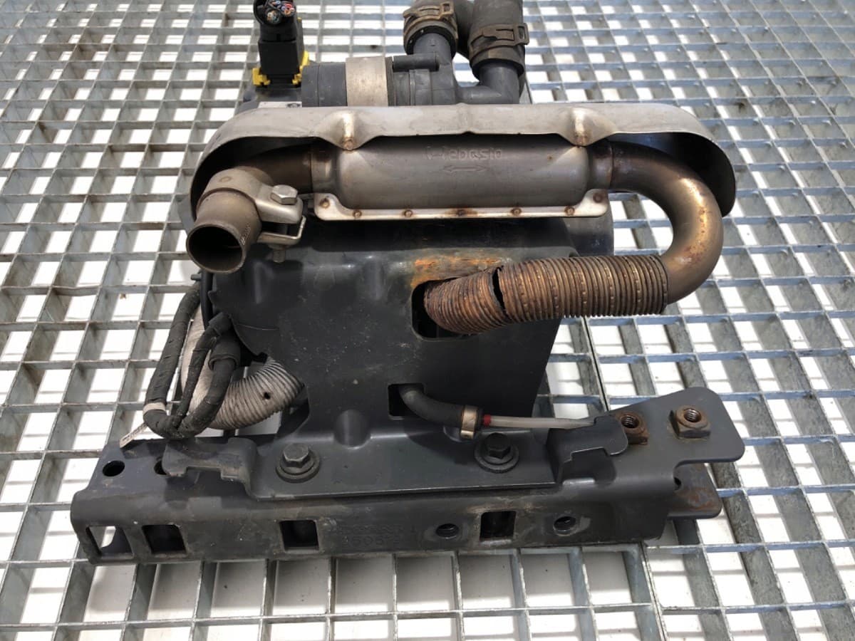Webasto Scania L,P,G,R,S - serie 2640266 Tractor Unidad 12.7 usado 3